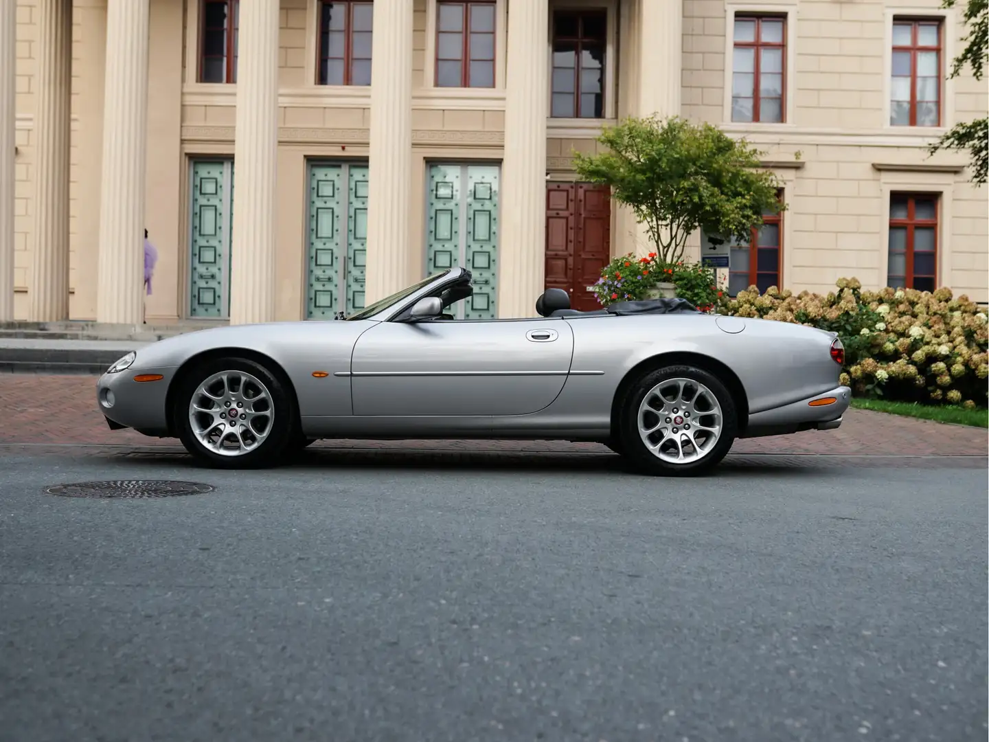 Jaguar XKR 4.0 V8 Convertible Supercharger l complete histori Ezüst - 2