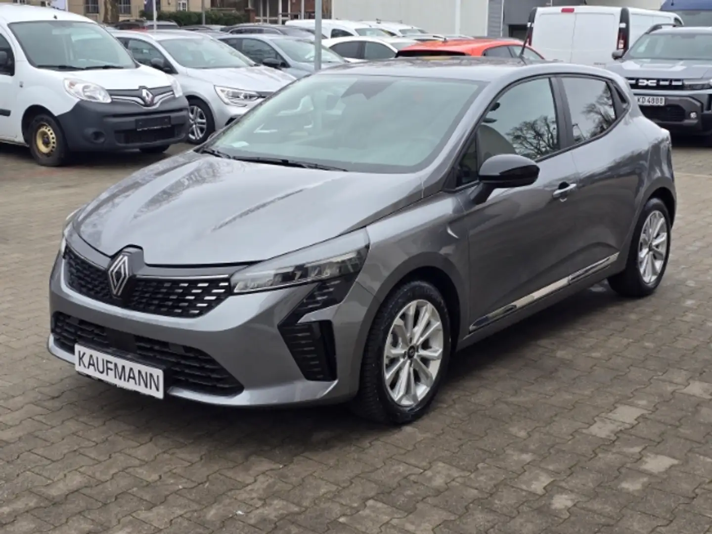 Renault Clio V Evolution 1.6 E-TECH Hybrid 145 Kamera/Allwetter Grau - 1