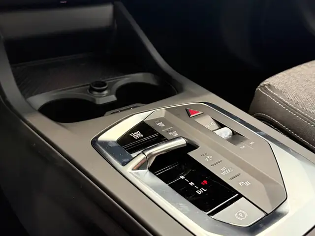 BMW 1 Series view 7