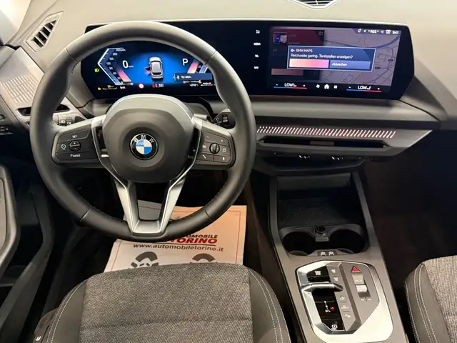 BMW 1 Series view 9
