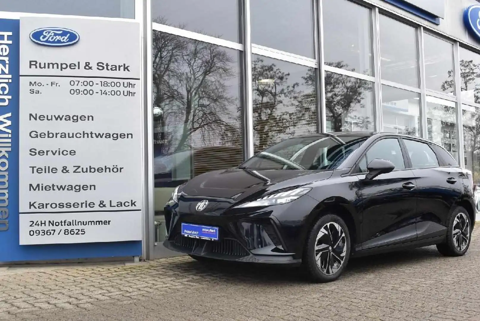 MG MG4 Standard Noir - 1