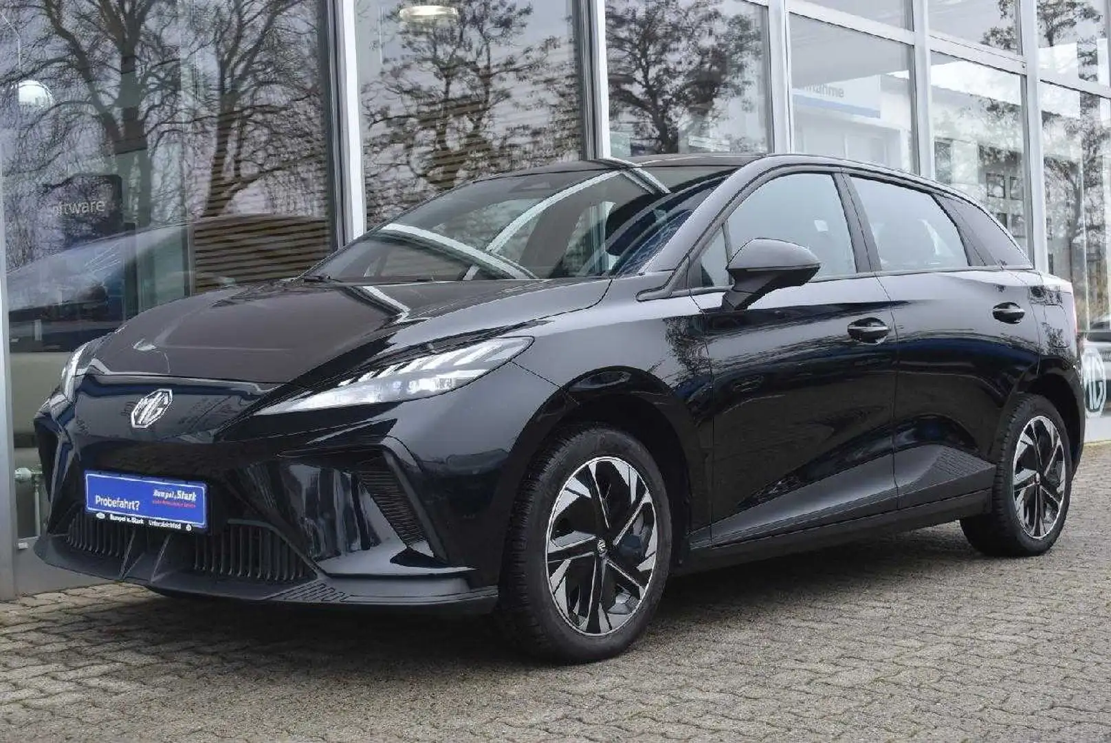 MG MG4 Standard Noir - 2