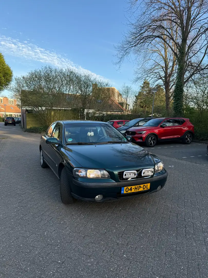 Volvo S60 2.4 180 PK *APK tot 16-04-2026* - 1