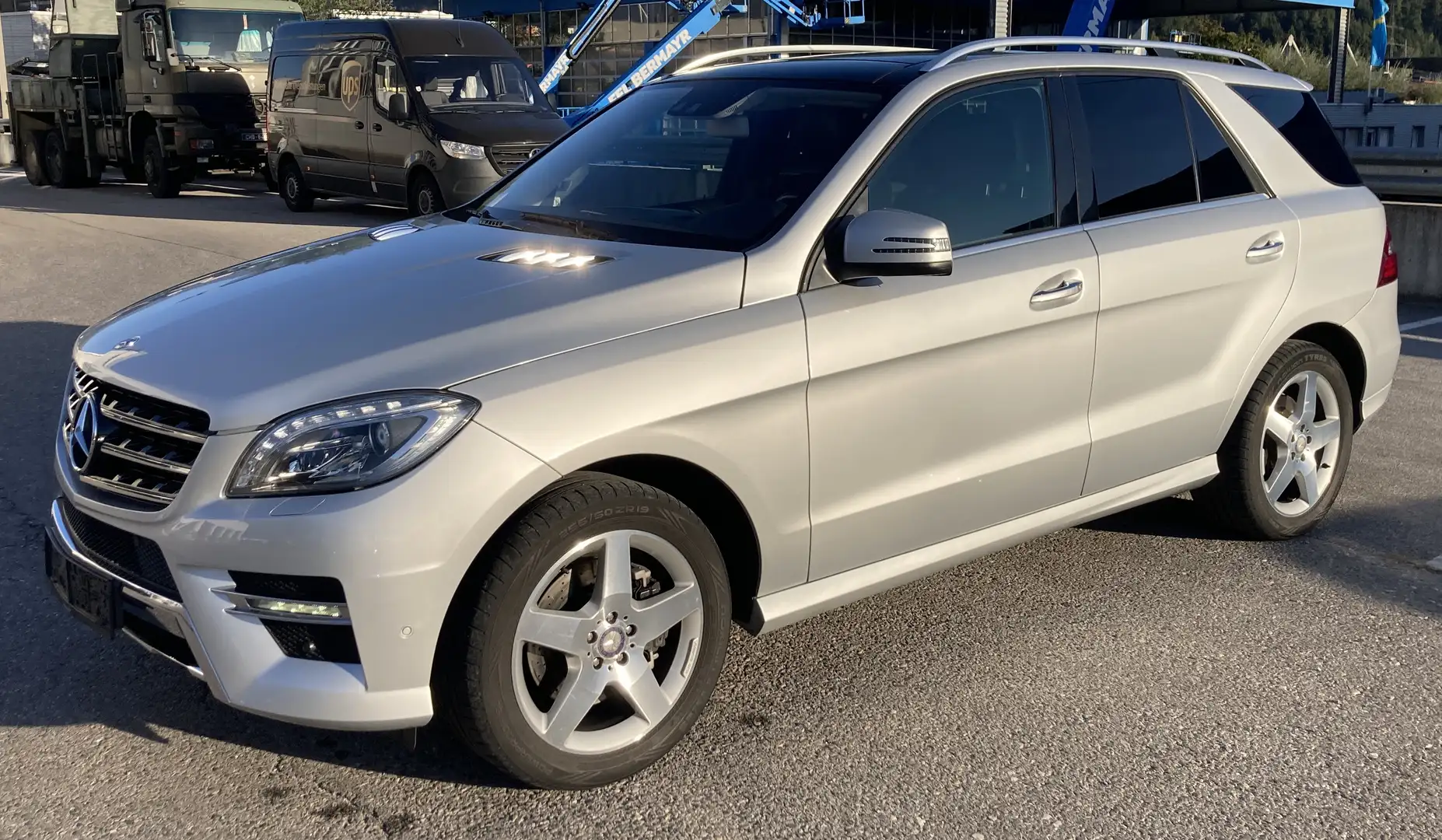 Mercedes-Benz ML 350 BlueTEC 4MATIC Aut. DPF *AMG* Harman-Kardon / Pano - 1