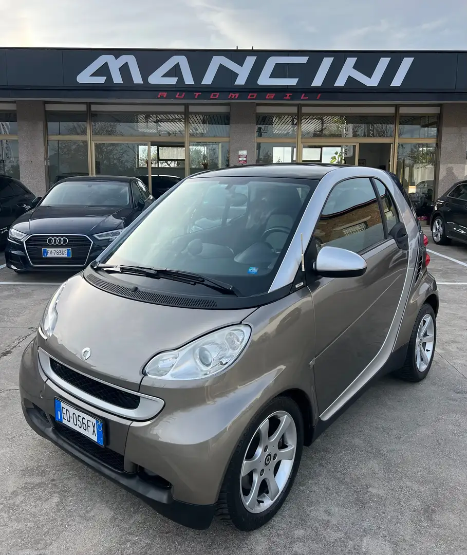 smart forTwo Fortwo II 1.0 mhd Passion 71cv Marrone - 1