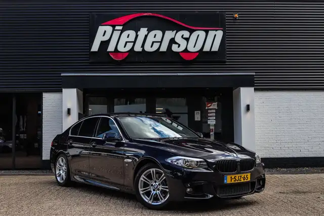 BMW 520 5-serie 520i M-Pakket NAP ORIGINEEL NL TREKHAAK CL
