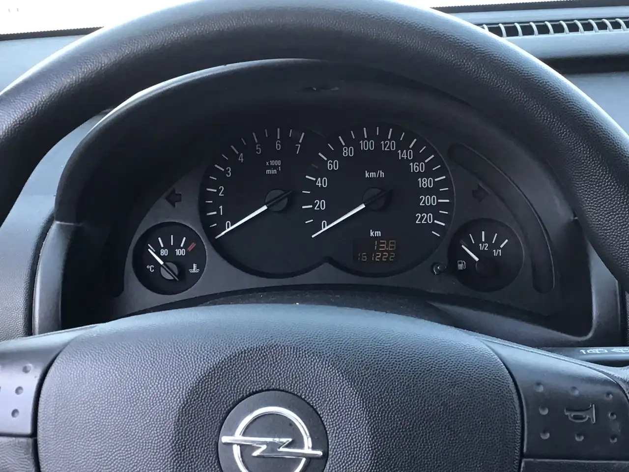 Opel Corsa Basis Glas Schiebedach TÜV NEU!!!, foto 11