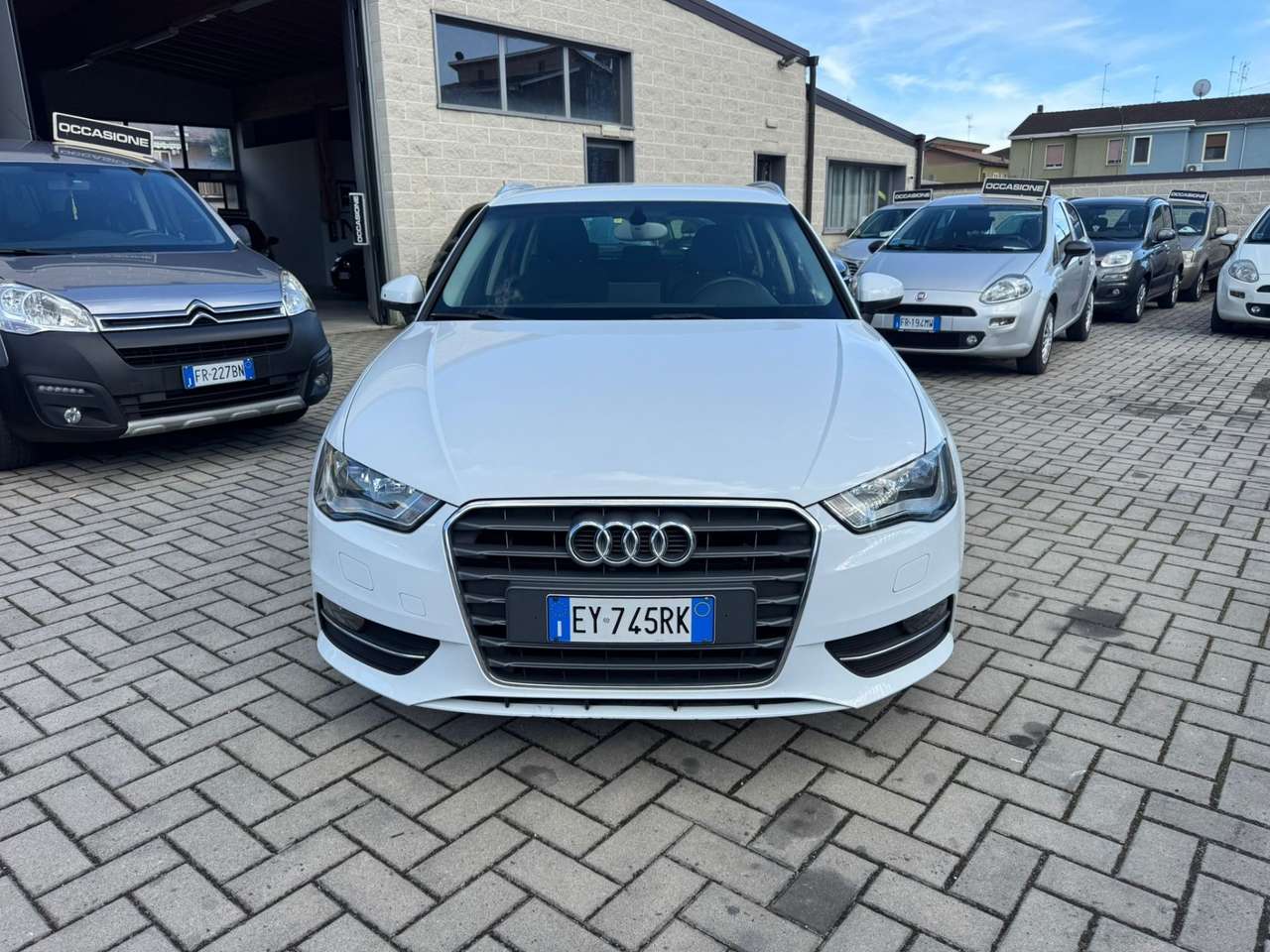 Audi A3 1.6 tdi Ambition 110cv E6