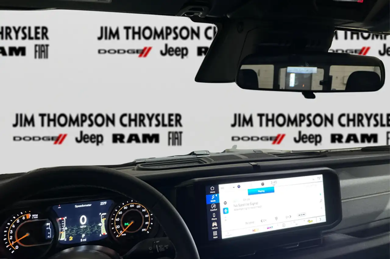 Jeep Gladiator снимка Jeep Gladiator
