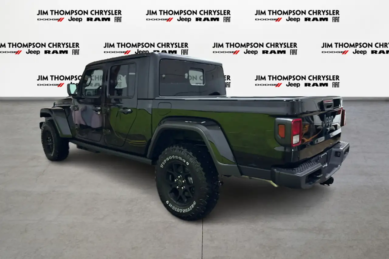 Jeep Gladiator снимка Jeep Gladiator