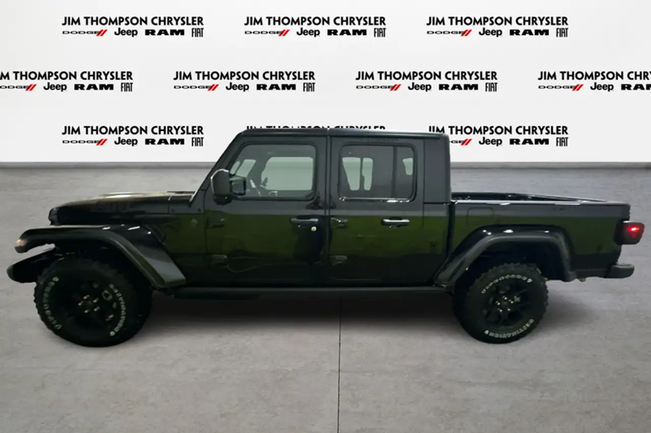 Jeep Gladiator снимка Jeep Gladiator