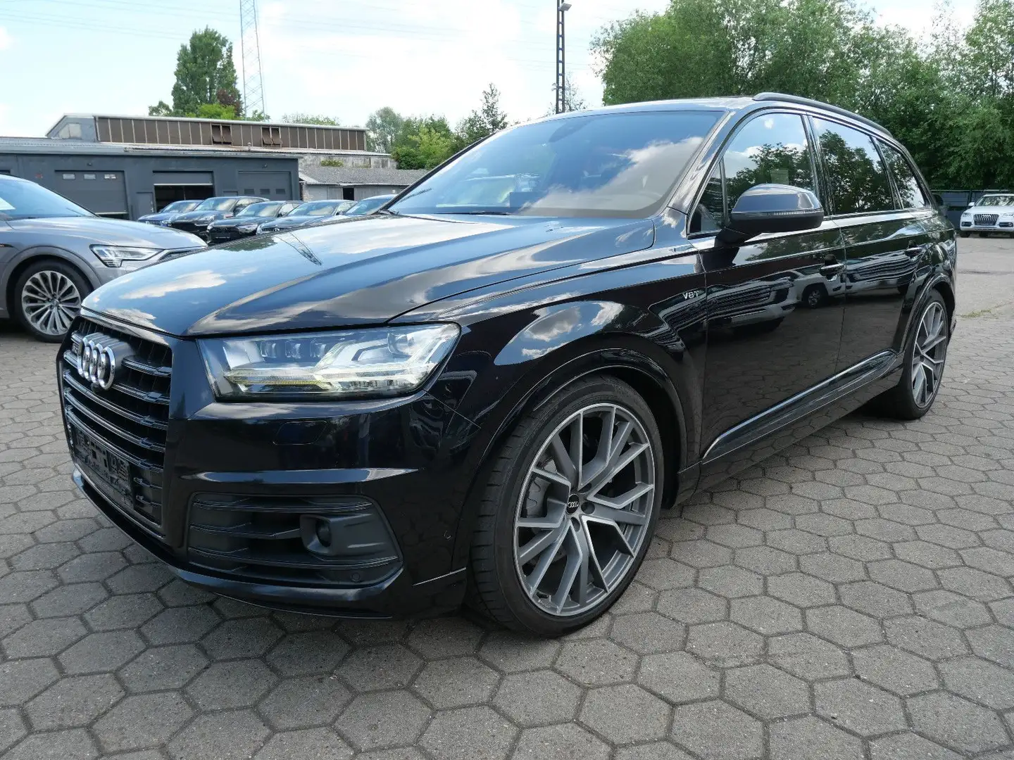 Audi SQ7 4.0 TDI quattro S-Line Pano / Keyless Go (73 Negru - 1