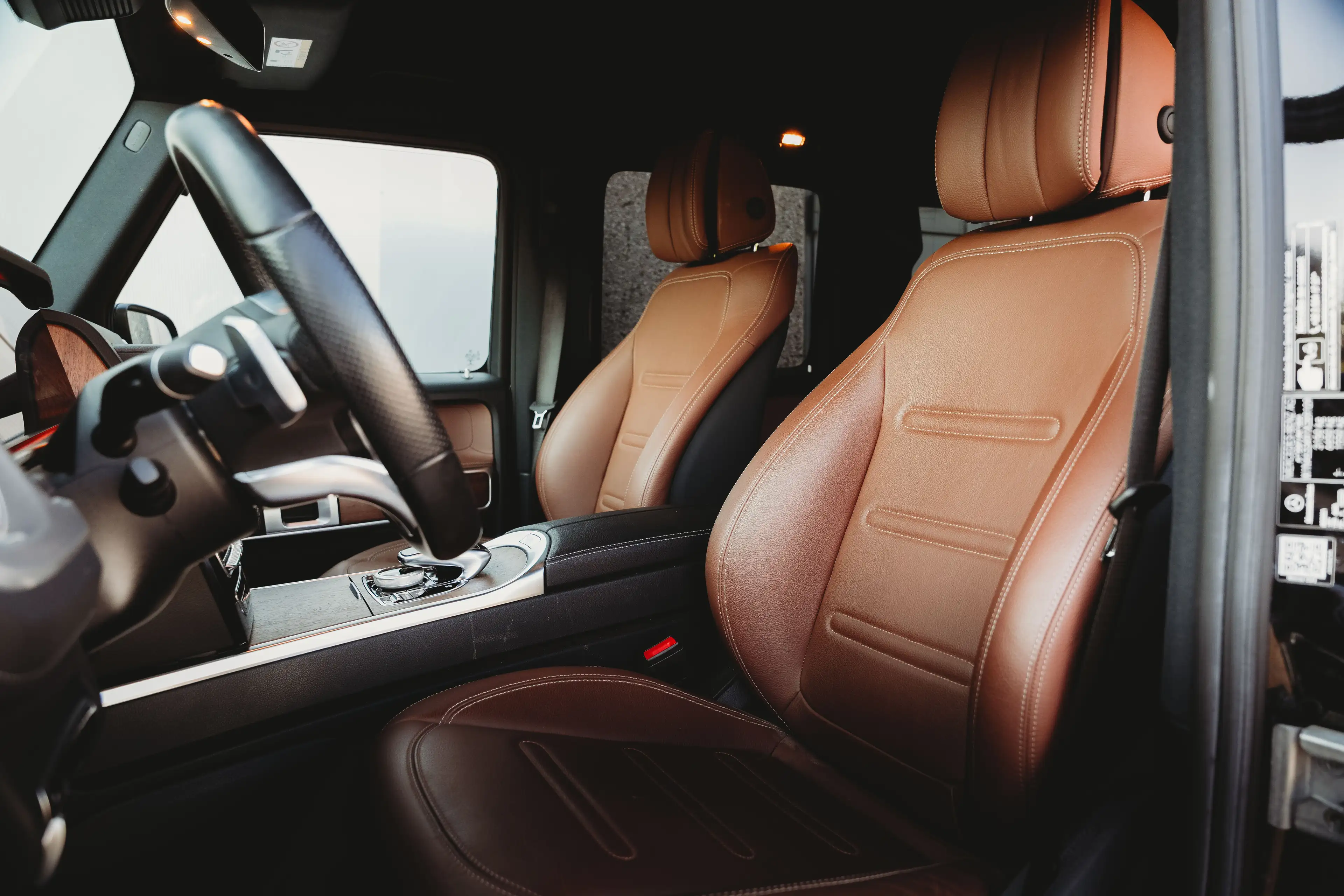 Mercedes-Benz G 350 d AMG/Leder/Cruise control/Trekhaak/camera/20"/Zetelverwarming/Ambient lights/Lichte Vracht — photo 12