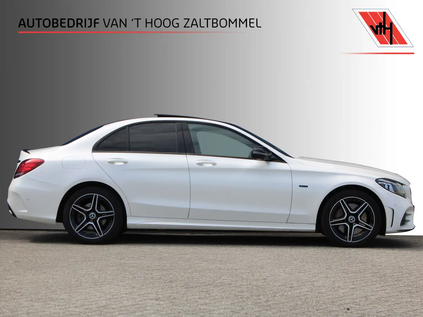 Mercedes-Benz C 300 300e AUT9 AMG Limited NIGHT PANORAMADAK DISTRONIC Wit - 1