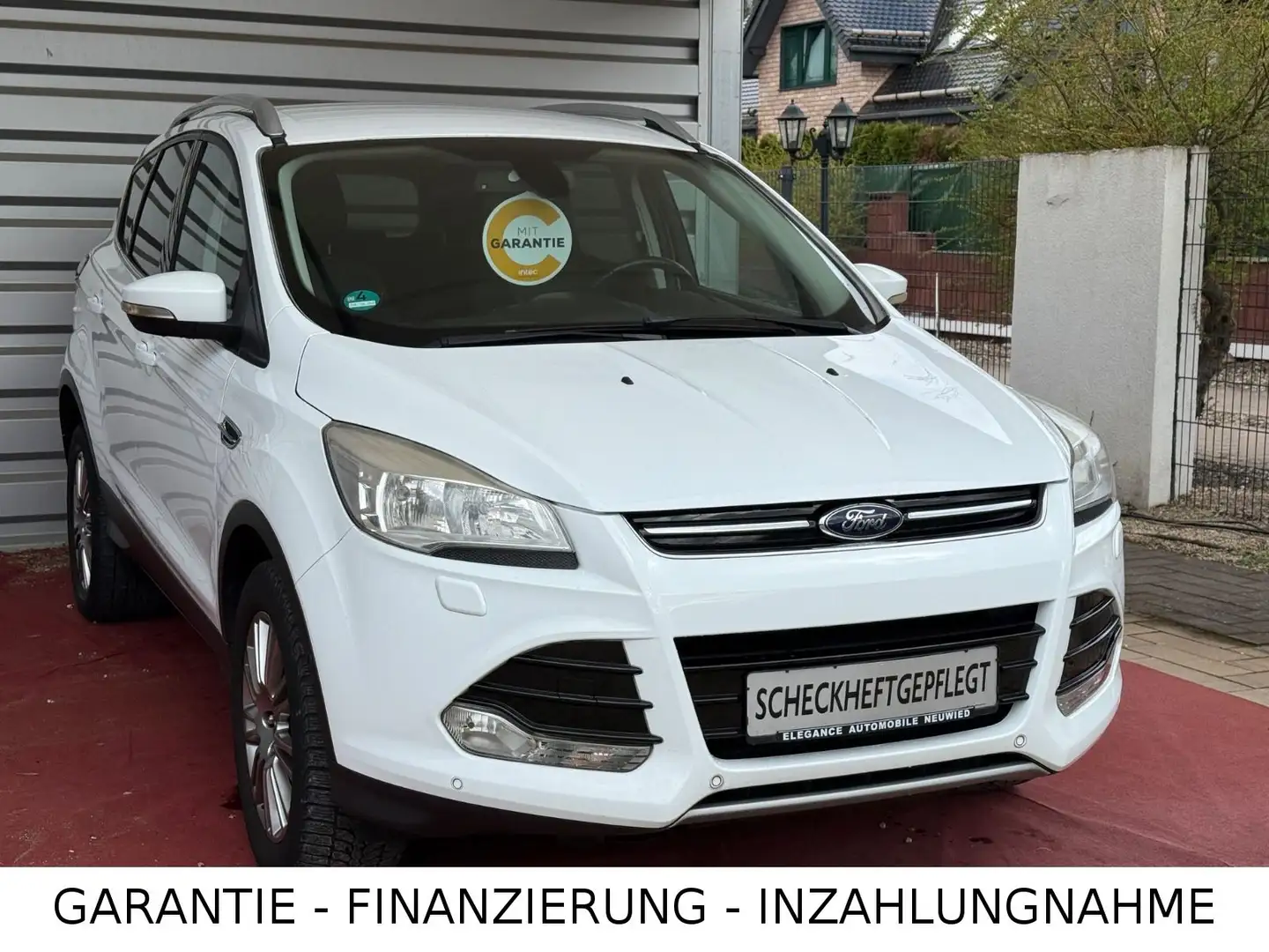 Ford Kuga Titanium/Garantie/Scheckheft/*WENIG KM* Weiß - 1