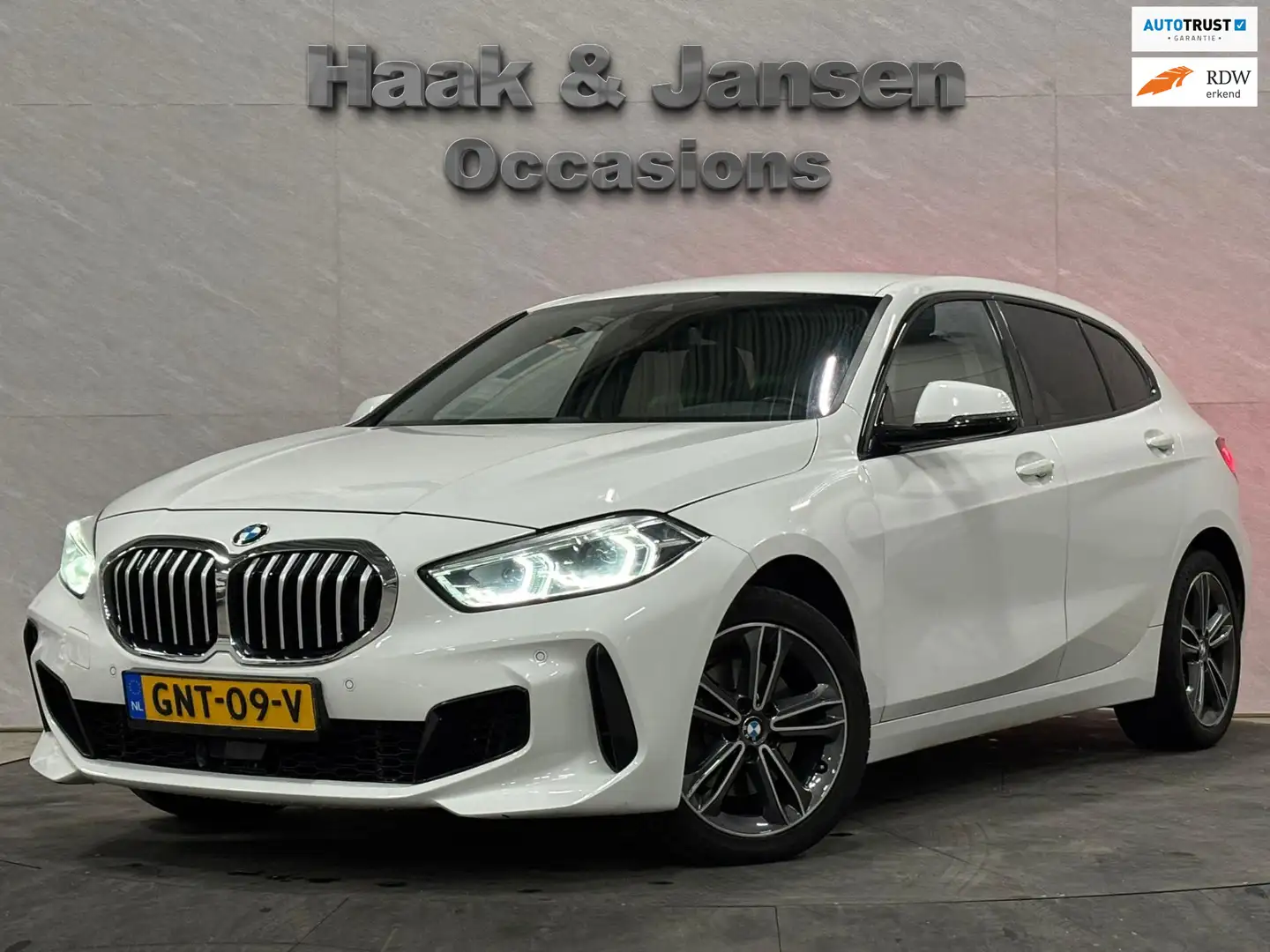 BMW 118 1-serie 118i High Executive Stoelverwaming Automaa Bianco - 1
