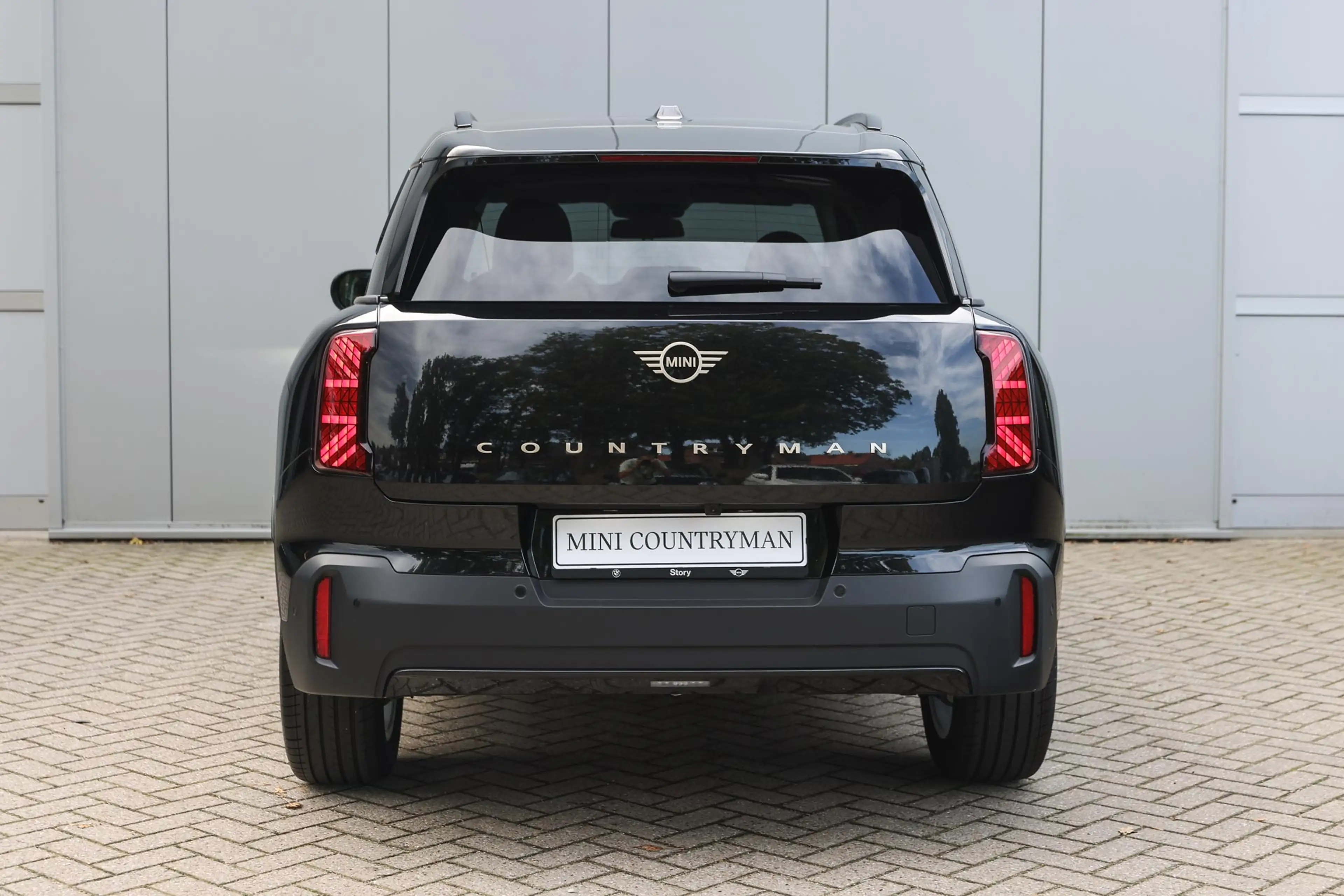 MINI Countryman C Automaat / Classic / Pakket M Plus / 18" Asteroid — photo 7