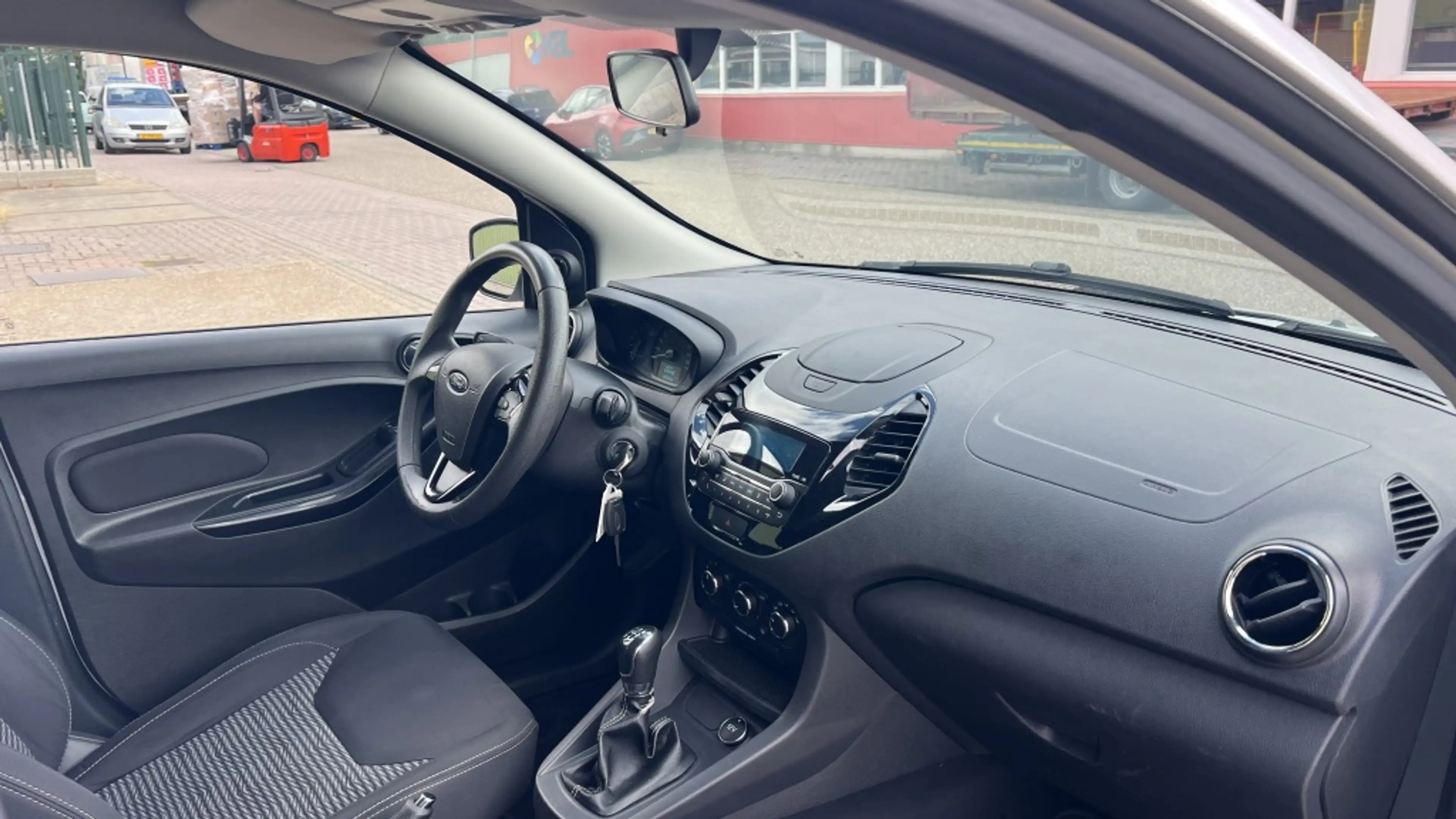 Ford Ka/Ka+ Basis — photo 10
