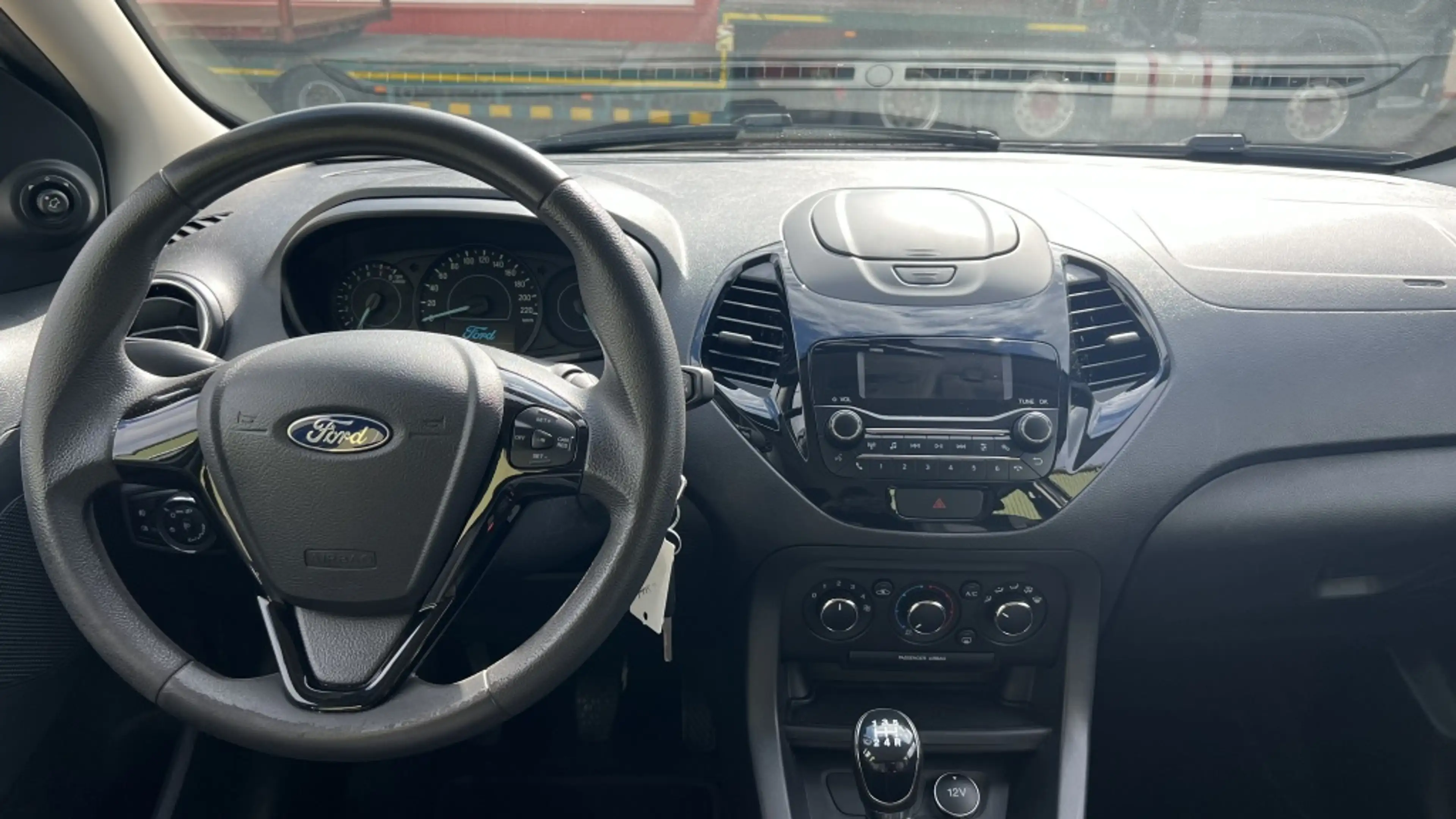 Ford Ka/Ka+ Basis — photo 11
