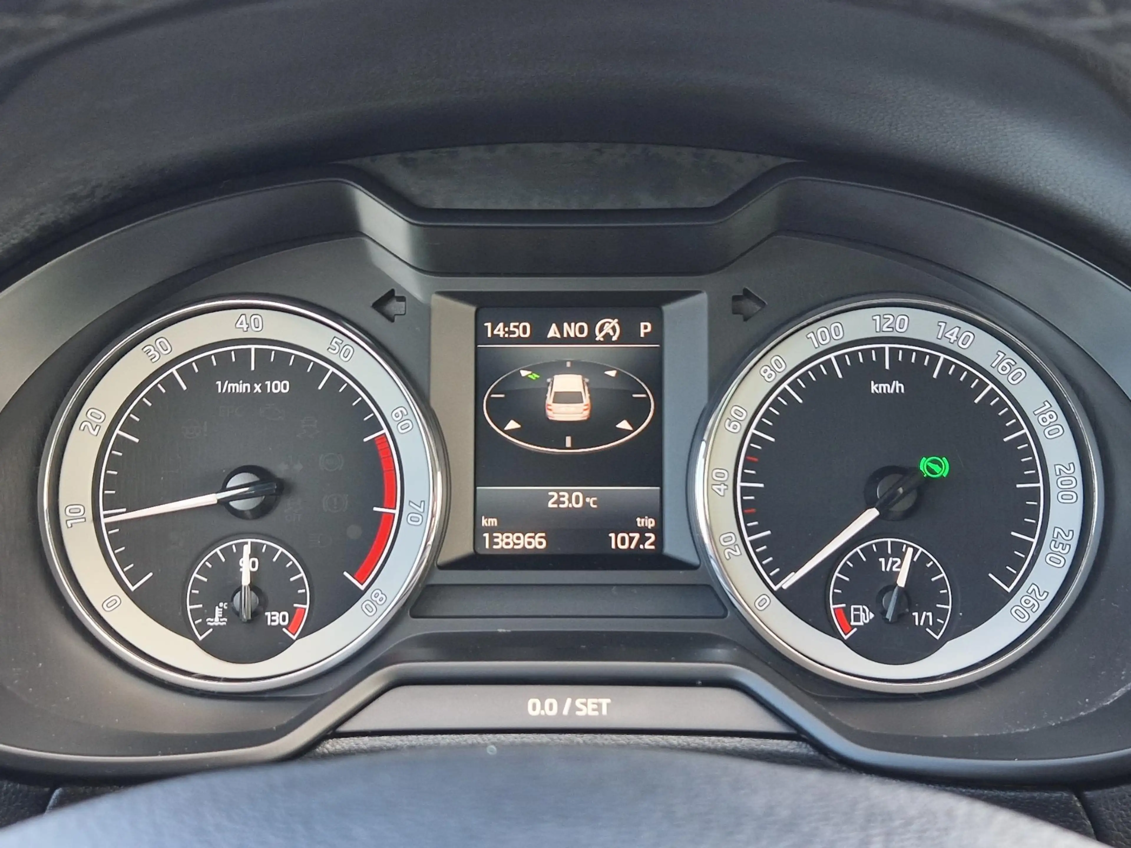 Skoda Octavia Combi 1.5 TSI Business Edition TREKHAAK PDC CARPLA — photo 8