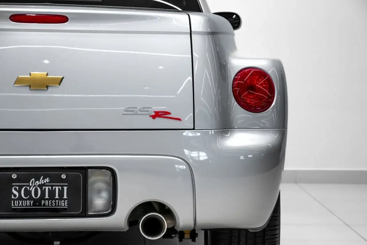 Chevrolet SSR снимка Chevrolet SSR