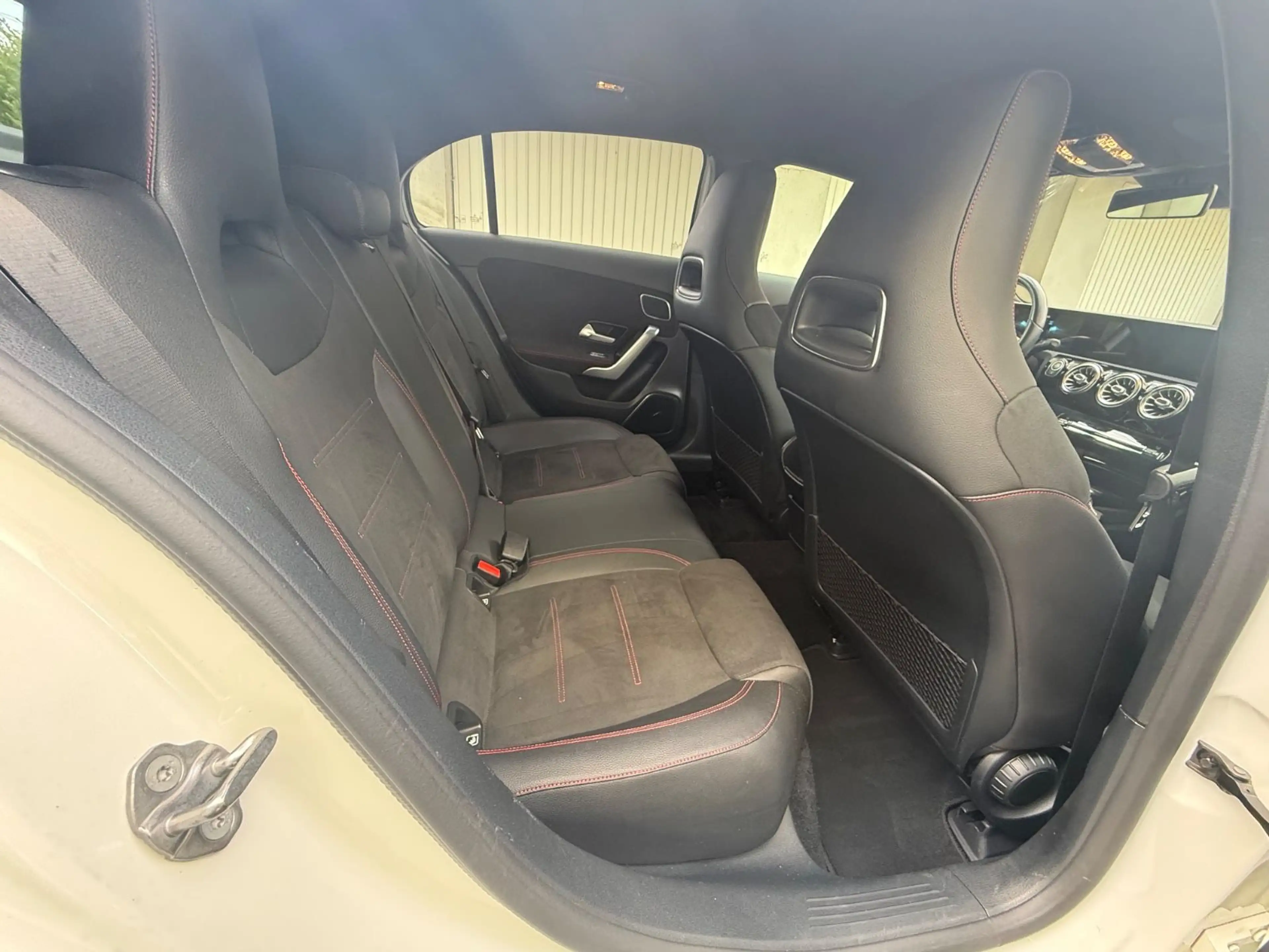 Mercedes-Benz A 250 *AMG*NeuesModel*Cam*Navi*LED — photo 14