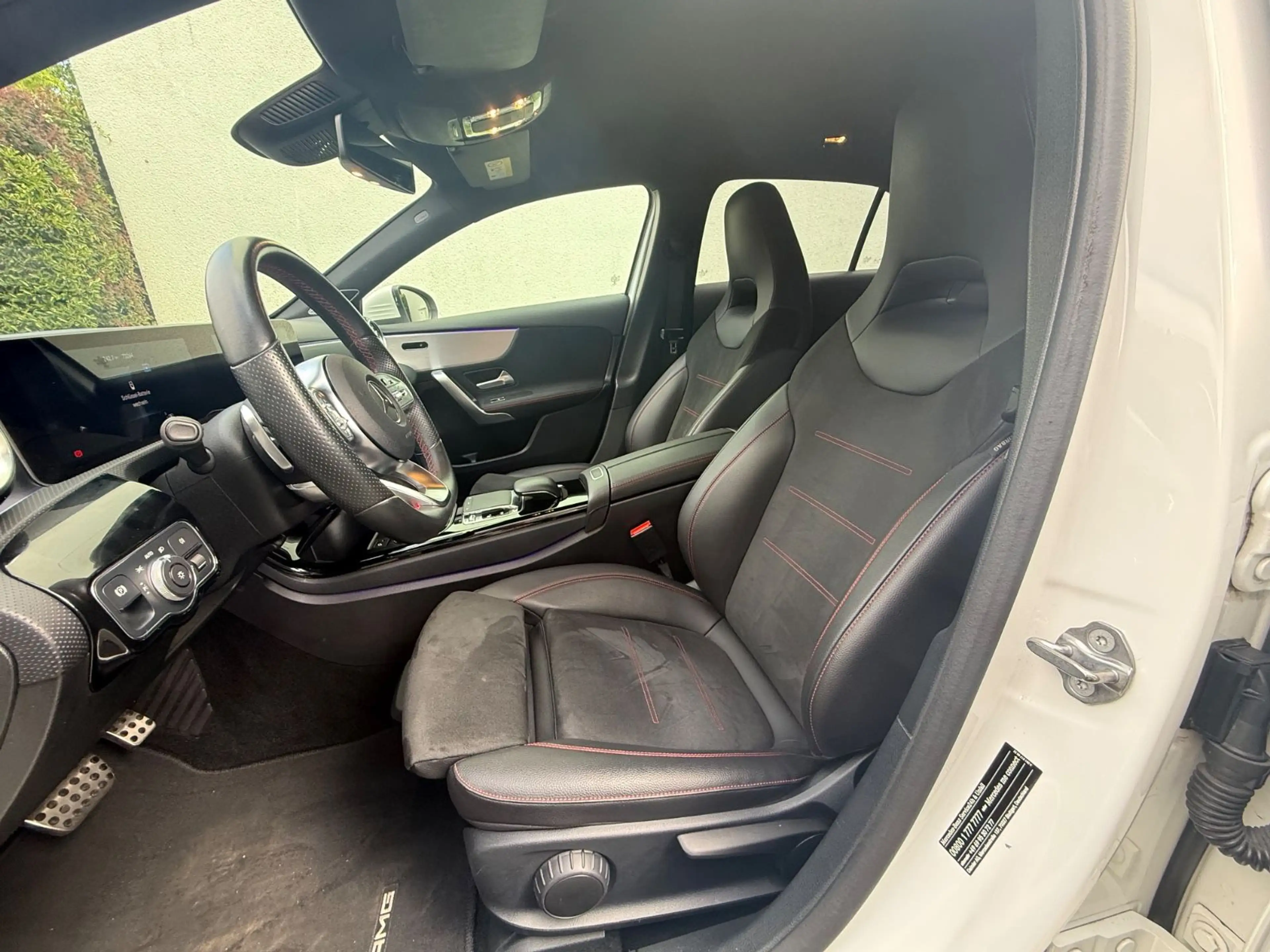 Mercedes-Benz A 250 *AMG*NeuesModel*Cam*Navi*LED — photo 11