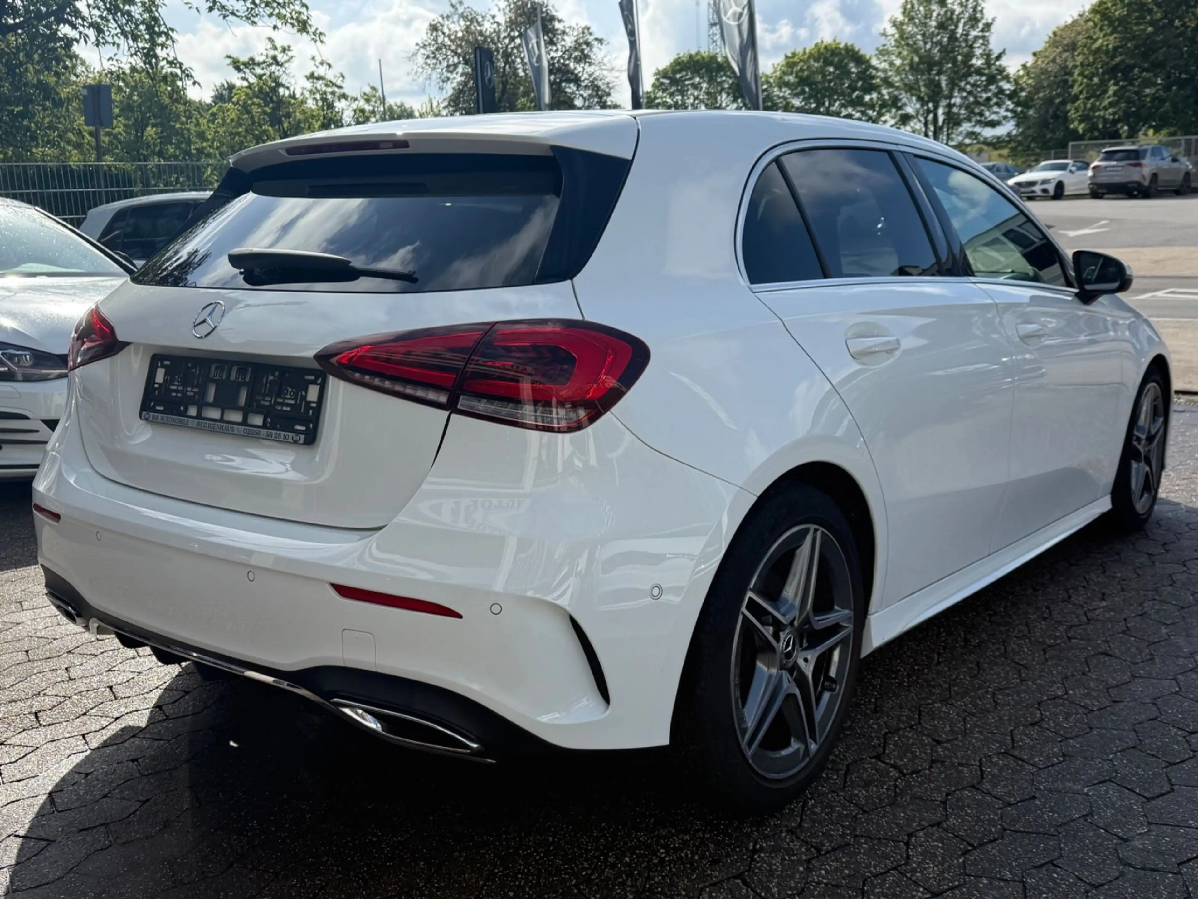 Mercedes-Benz A 250 *AMG*NeuesModel*Cam*Navi*LED — photo 7