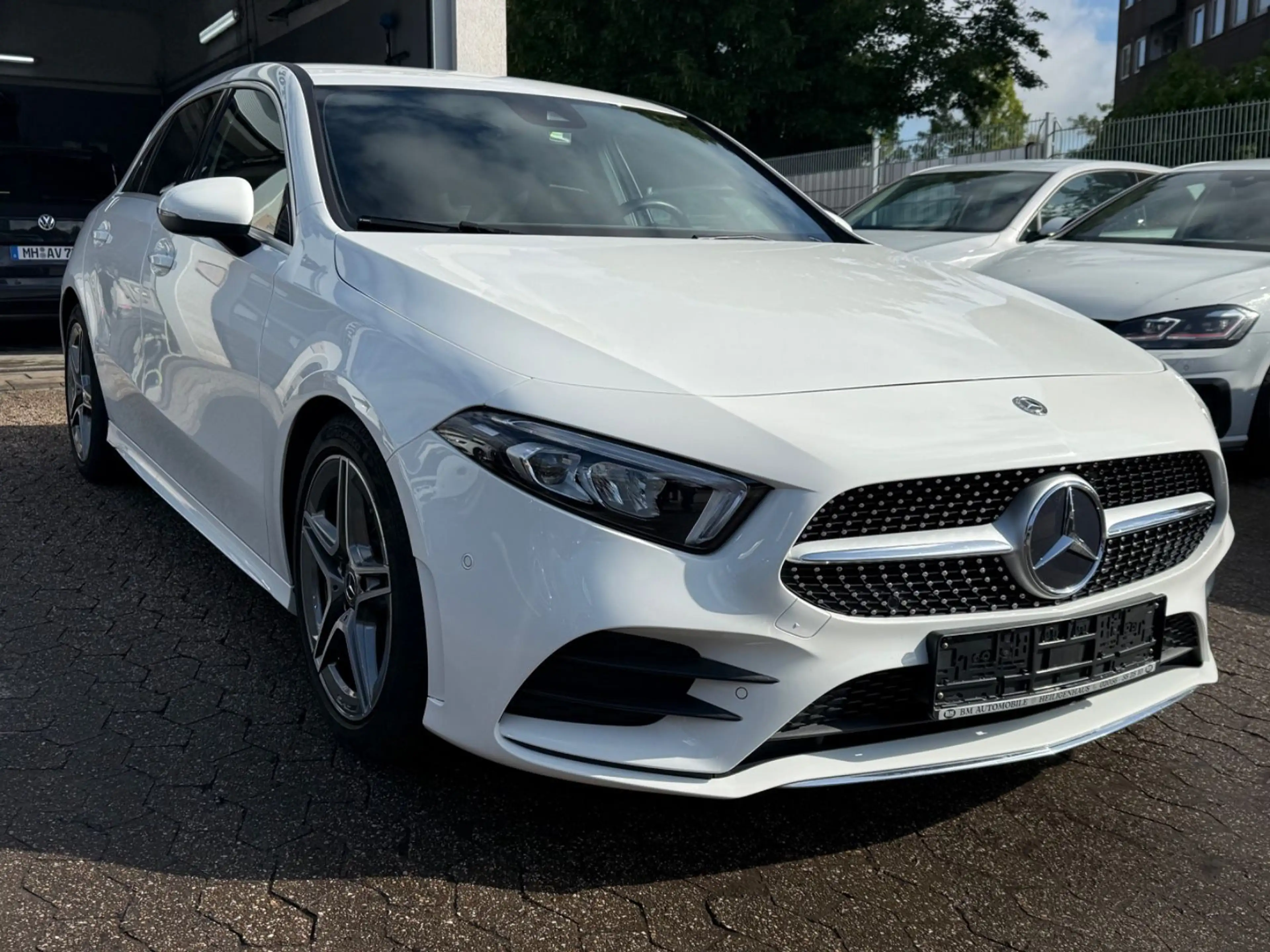 Mercedes-Benz A 250 *AMG*NeuesModel*Cam*Navi*LED — photo 3