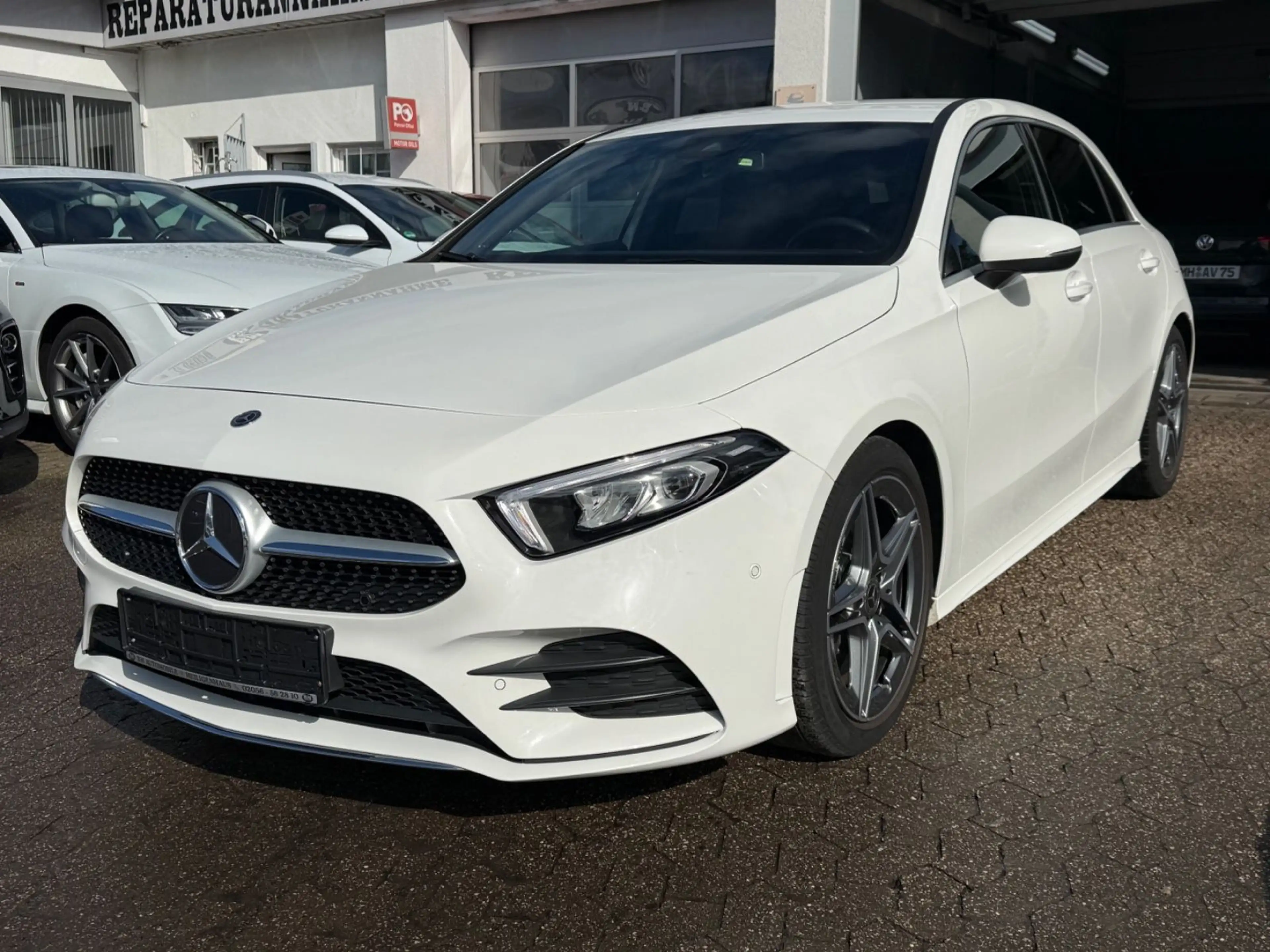 Mercedes-Benz A 250 *AMG*NeuesModel*Cam*Navi*LED