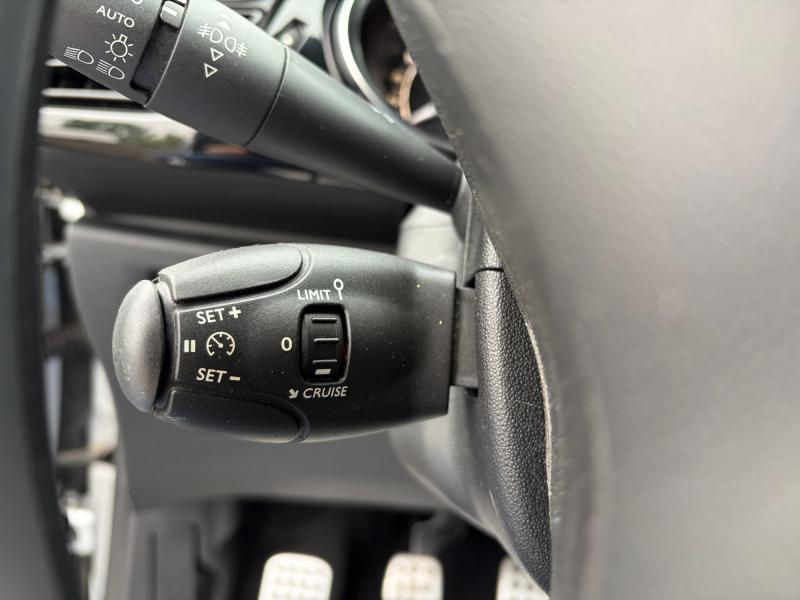 DS Automobiles DS 3 1.2 82cv Gris 06/14 Airco Capteurs Cruise — photo 10