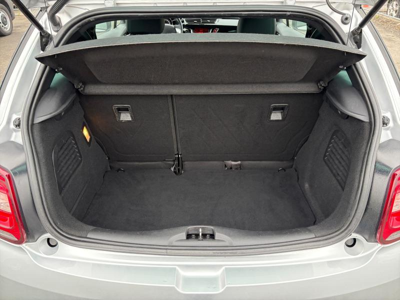 DS Automobiles DS 3 1.2 82cv Gris 06/14 Airco Capteurs Cruise — photo 6