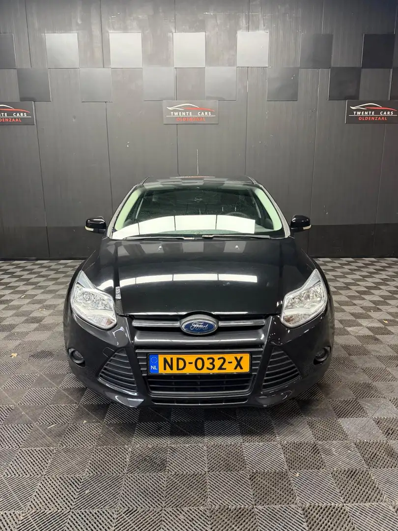 Ford Focus 1.6 EcoBoost Titanium | Airco | PDC | Stoelverwarm Schwarz - 2