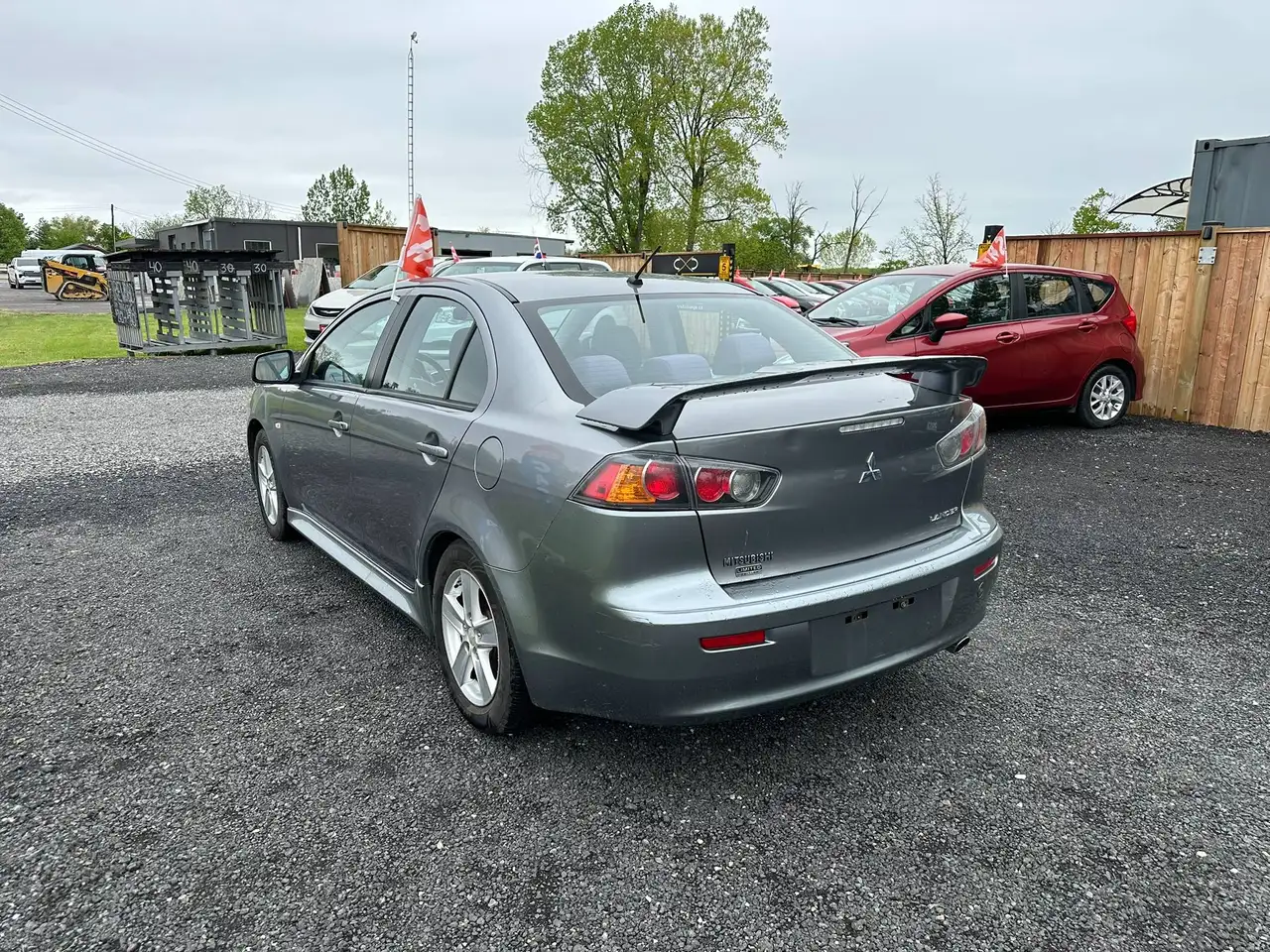 Mitsubishi Lancer снимка Mitsubishi Lancer