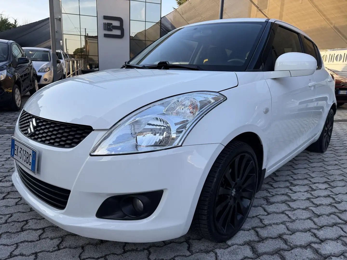 Suzuki Swift Swift 5p 1.2 vvt GL Top IDONEA NEOPATENTATI Bianco - 1