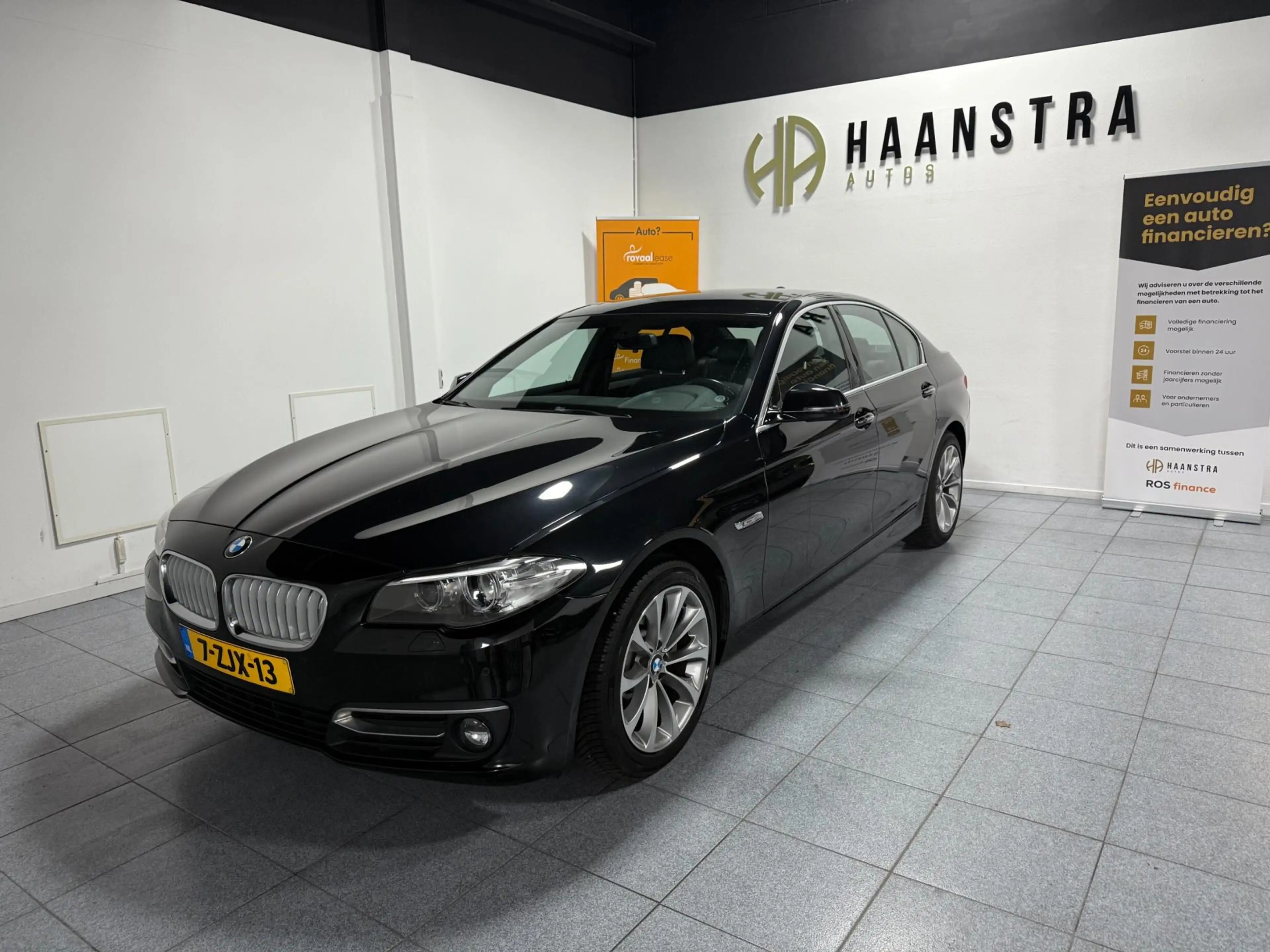 BMW 520 5-serie 520i Sedan Modern Navigatie vol leder NL A — photo 3