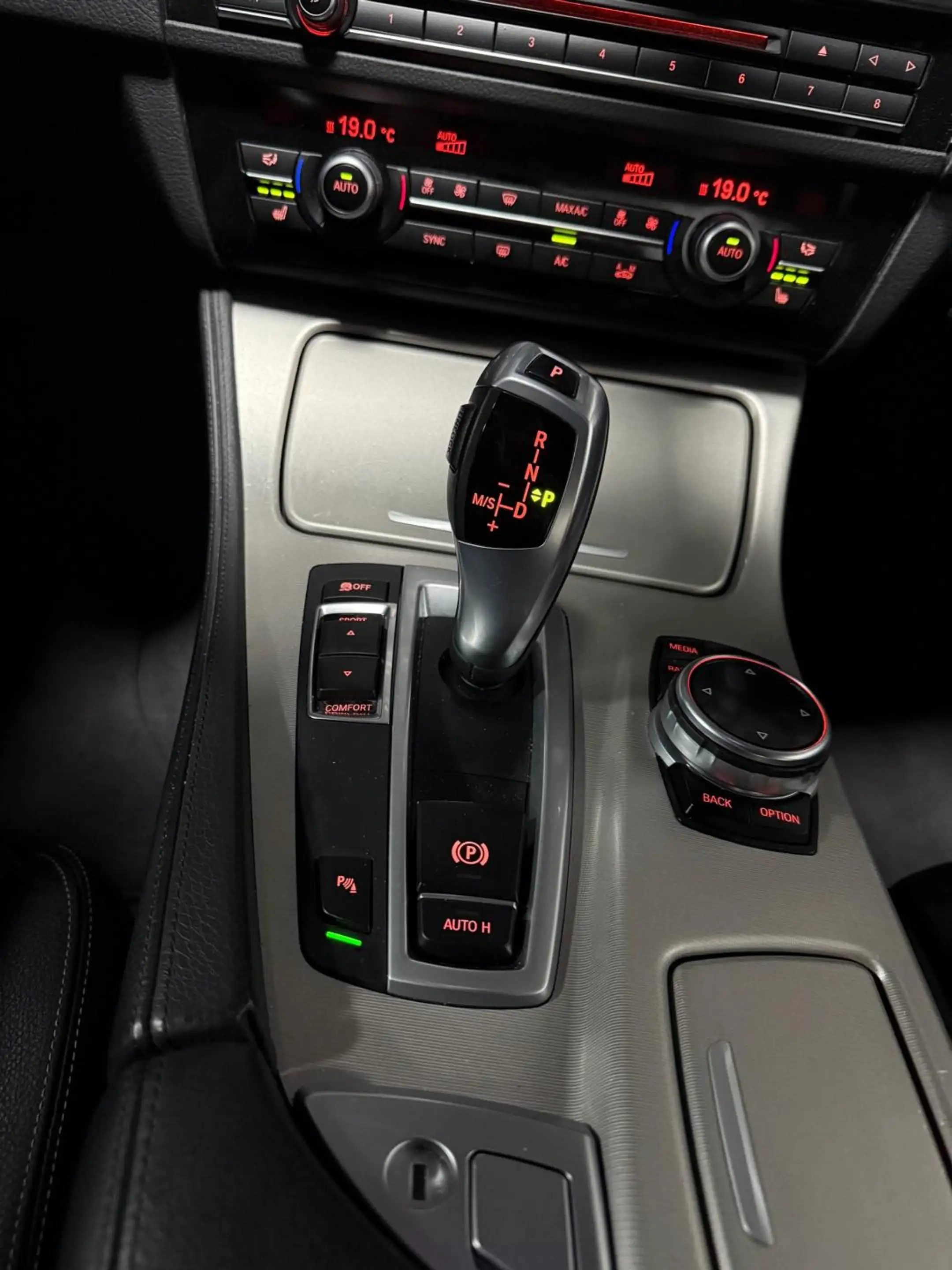 BMW 520 5-serie 520i Sedan Modern Navigatie vol leder NL A — photo 23