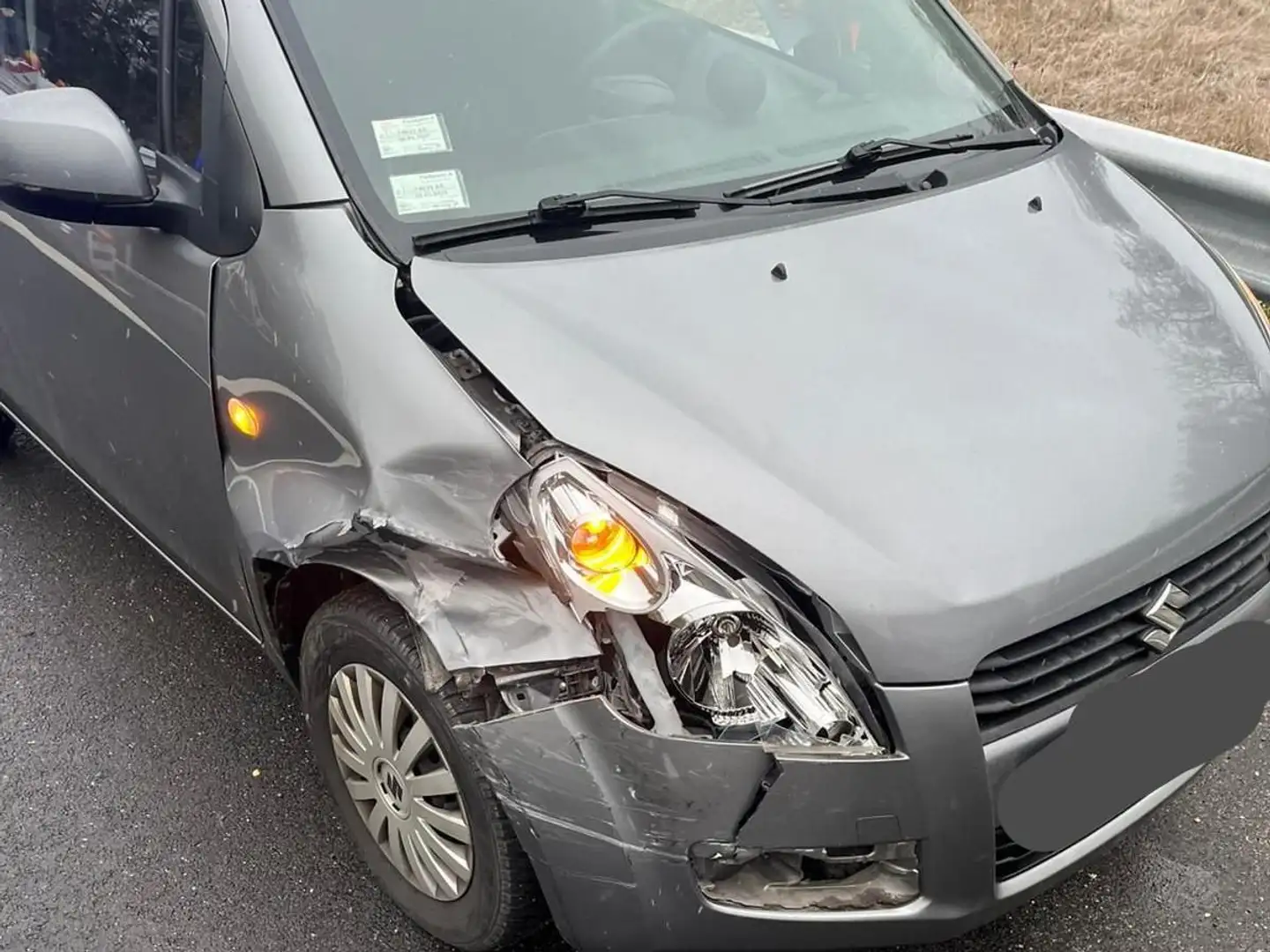 Suzuki Splash Splash 1,0 GA GA - 1