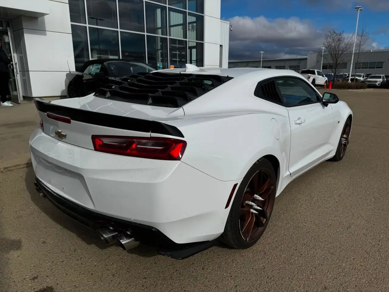 Chevrolet Camaro снимка Chevrolet Camaro