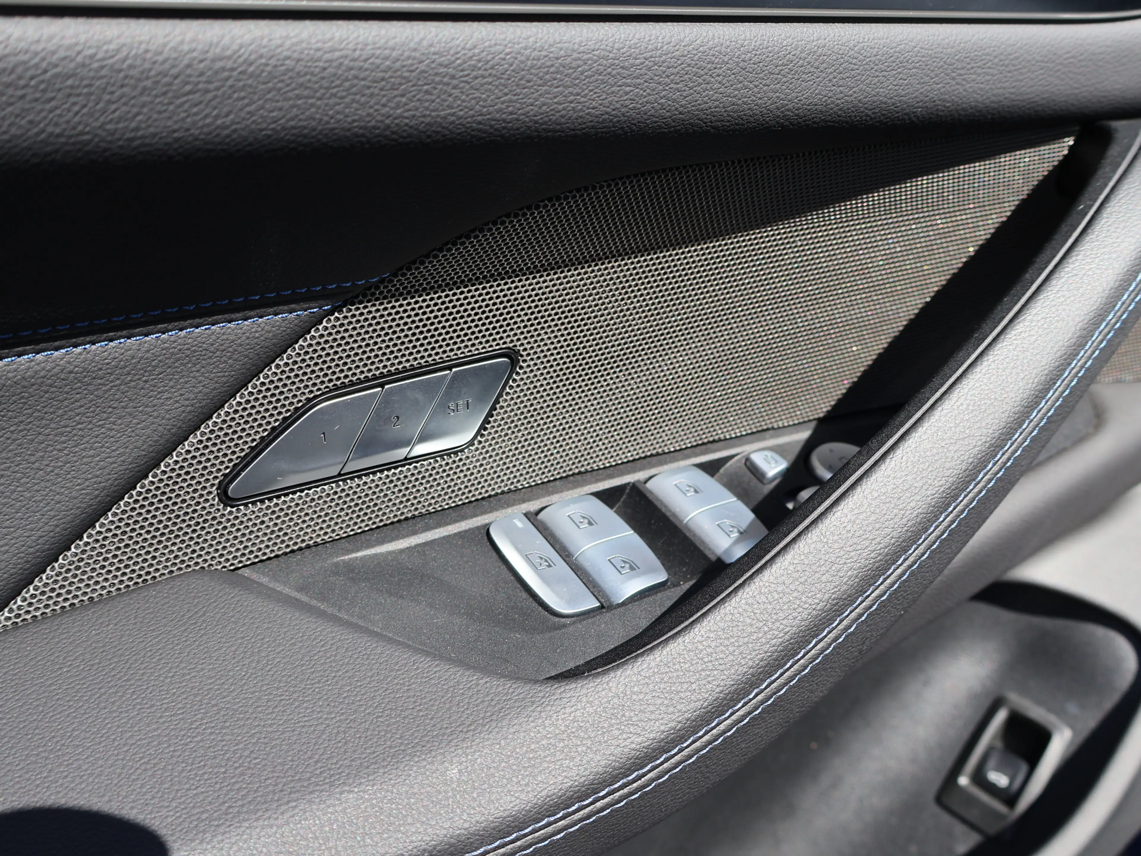 BMW 420 d xDrive M SportPRO-ACC-HdUp-KeyG — photo 13