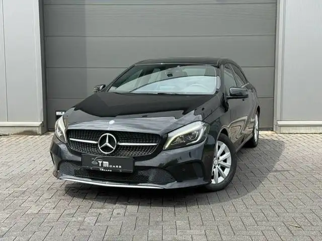 Mercedes-Benz A 180 LED/NAVI/ZETELVERWARMING