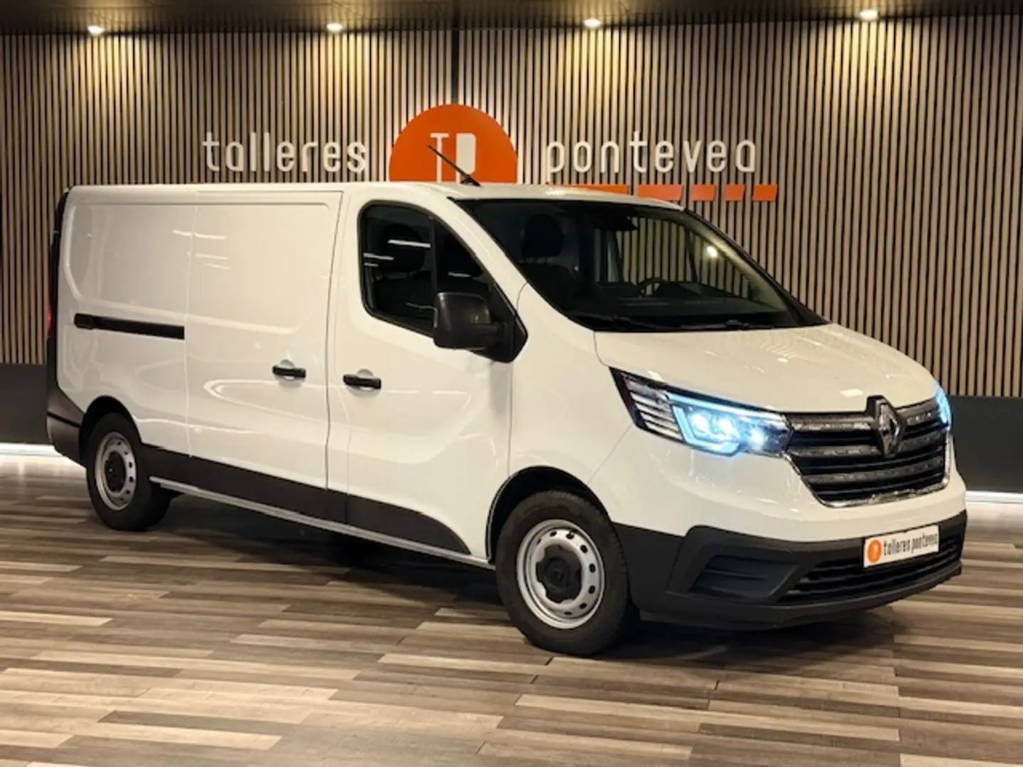 Renault Trafic Furgón L2H1 BluedCi 81kW CU aumentada Wit - 1