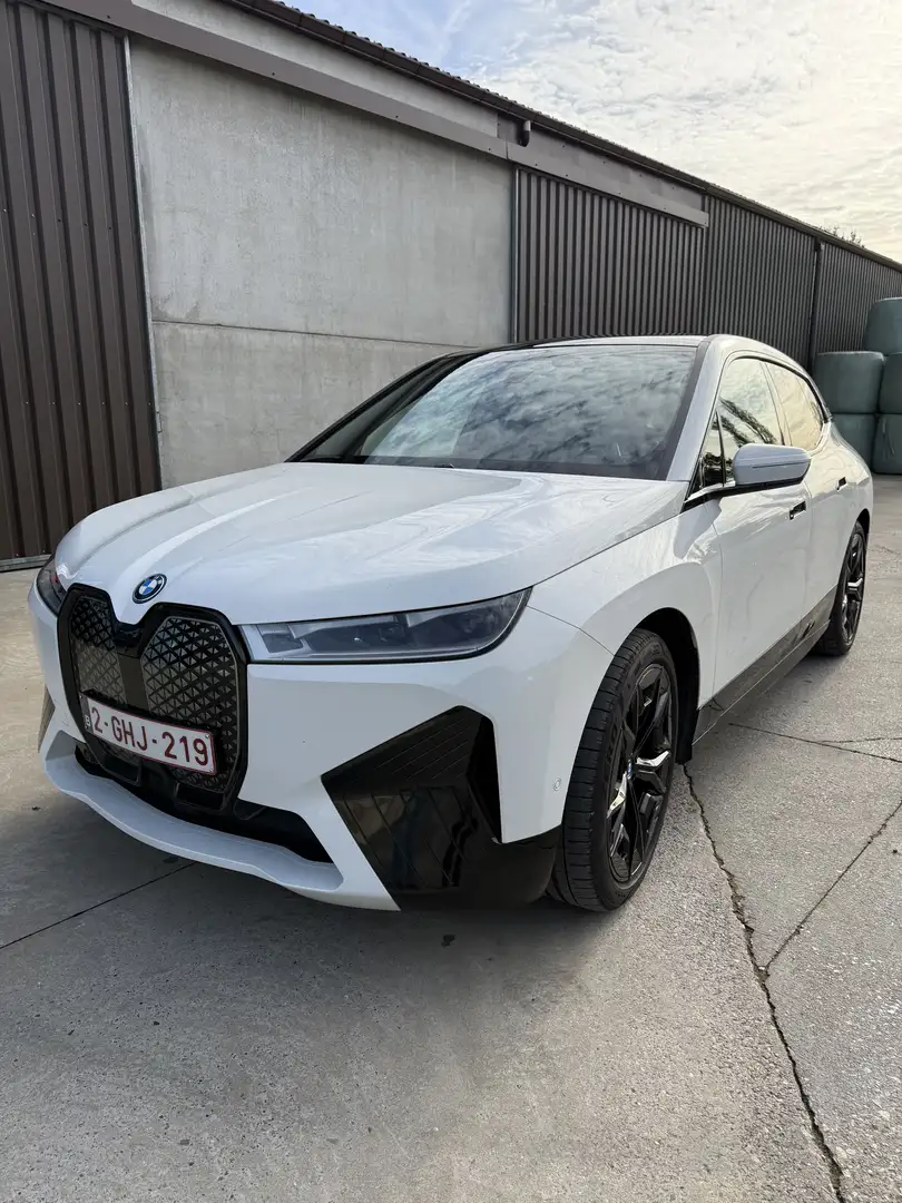 BMW iX xDrive40 Full option Blanc - 2