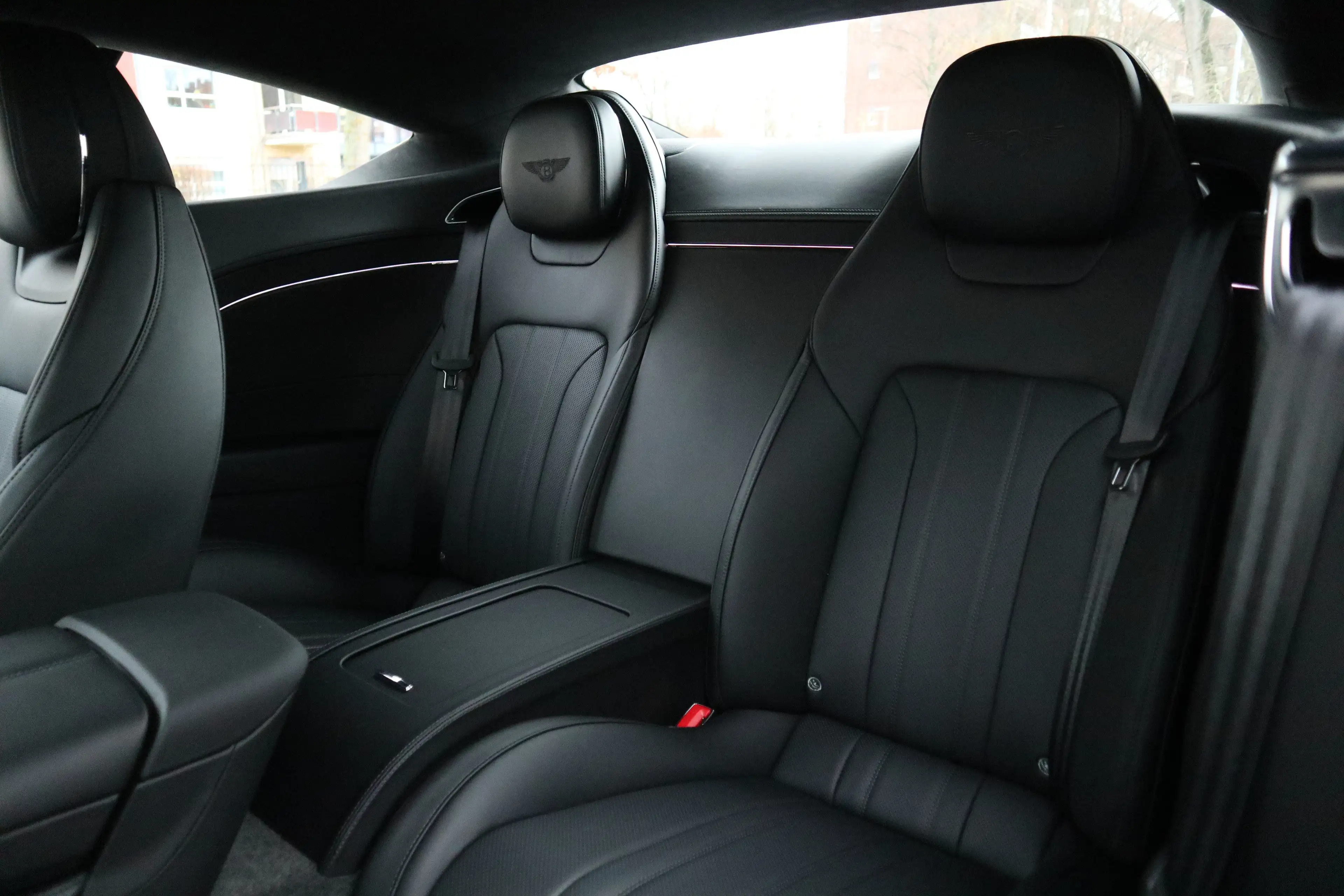 Bentley Continental GT V8 Hybrid *Blackline*MandarinCalipers* — photo 15