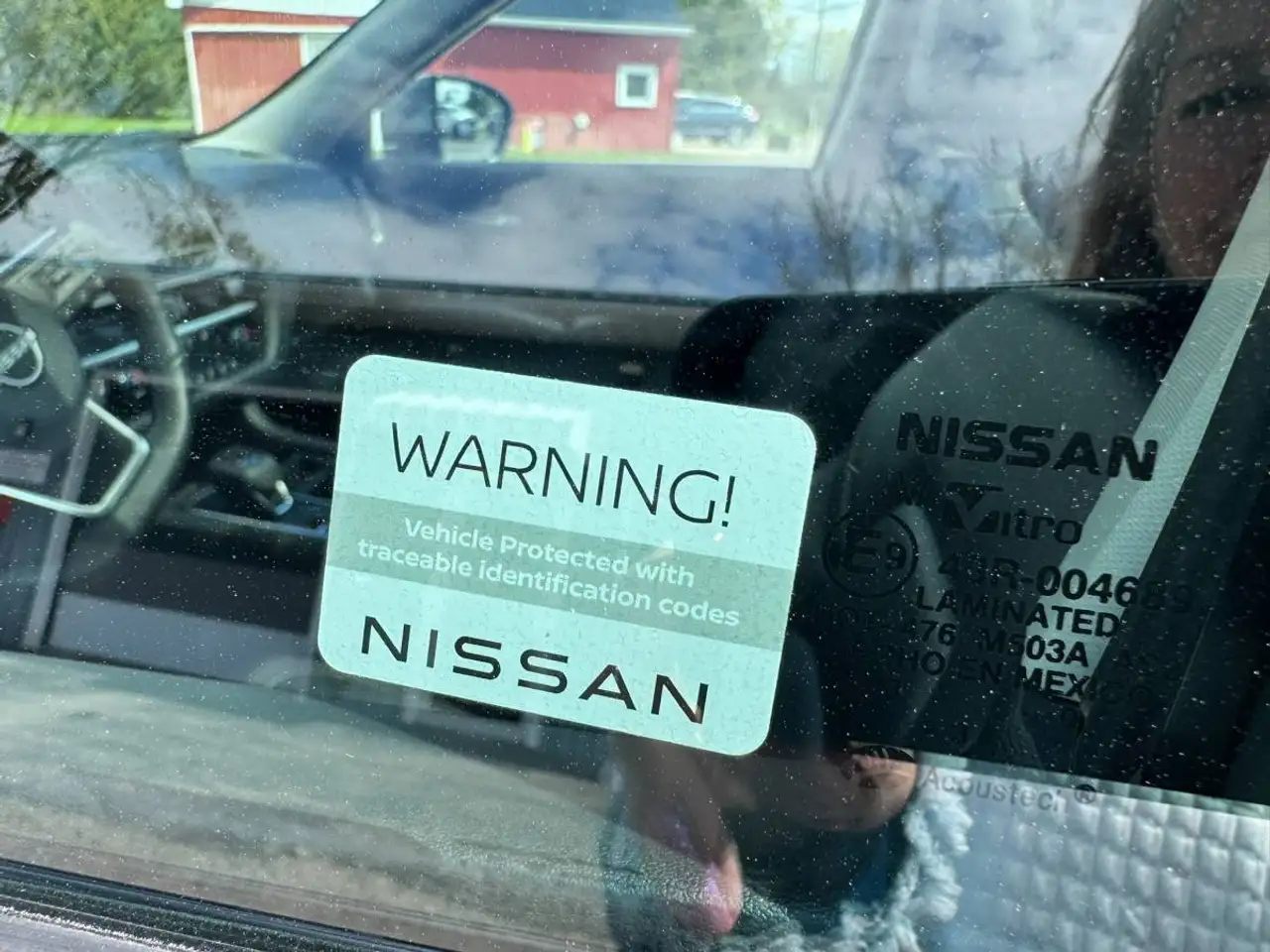 Nissan Pathfinder снимка Nissan Pathfinder