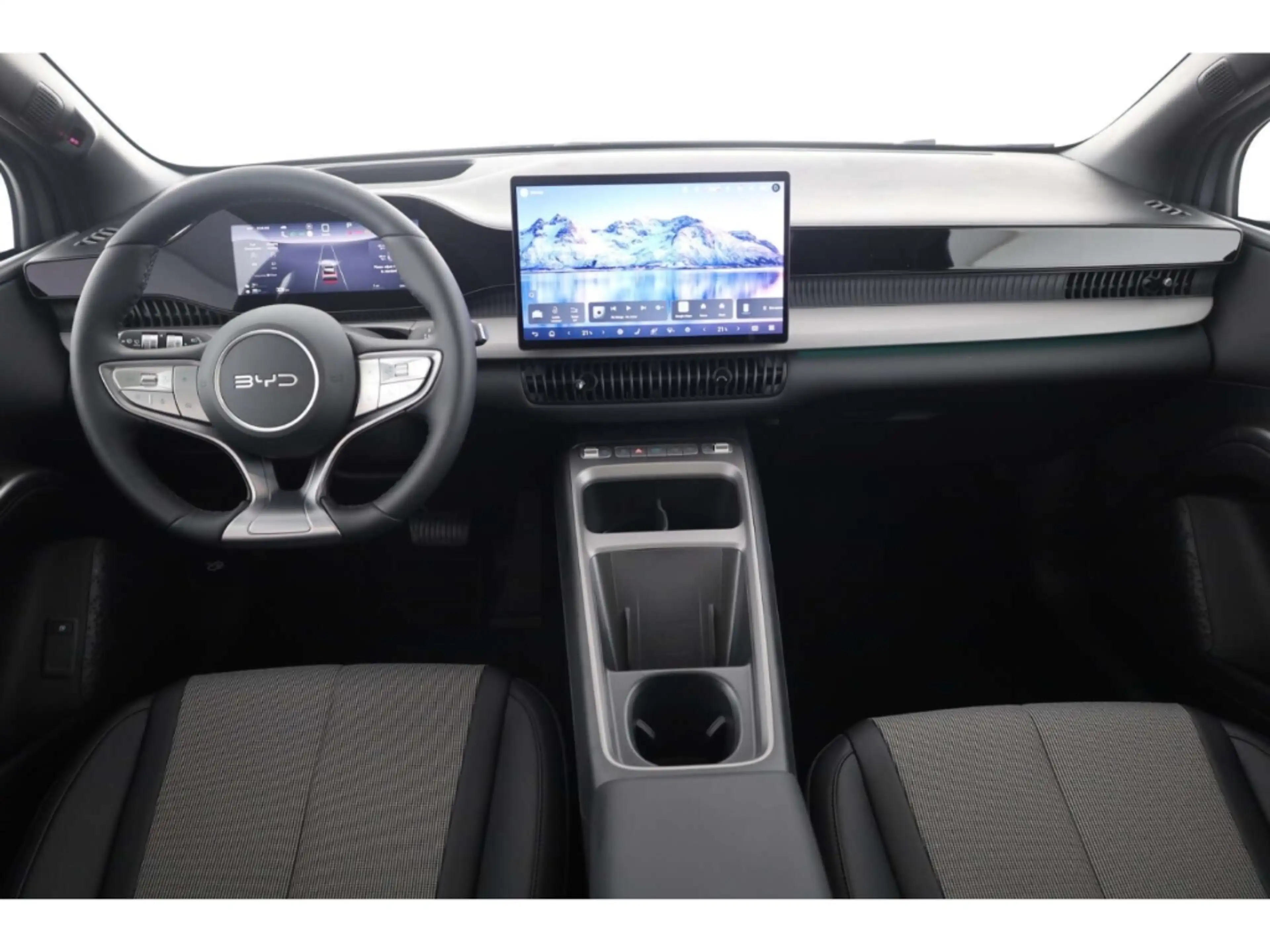 BYD Dolphin G DM-i Comfort — photo 10