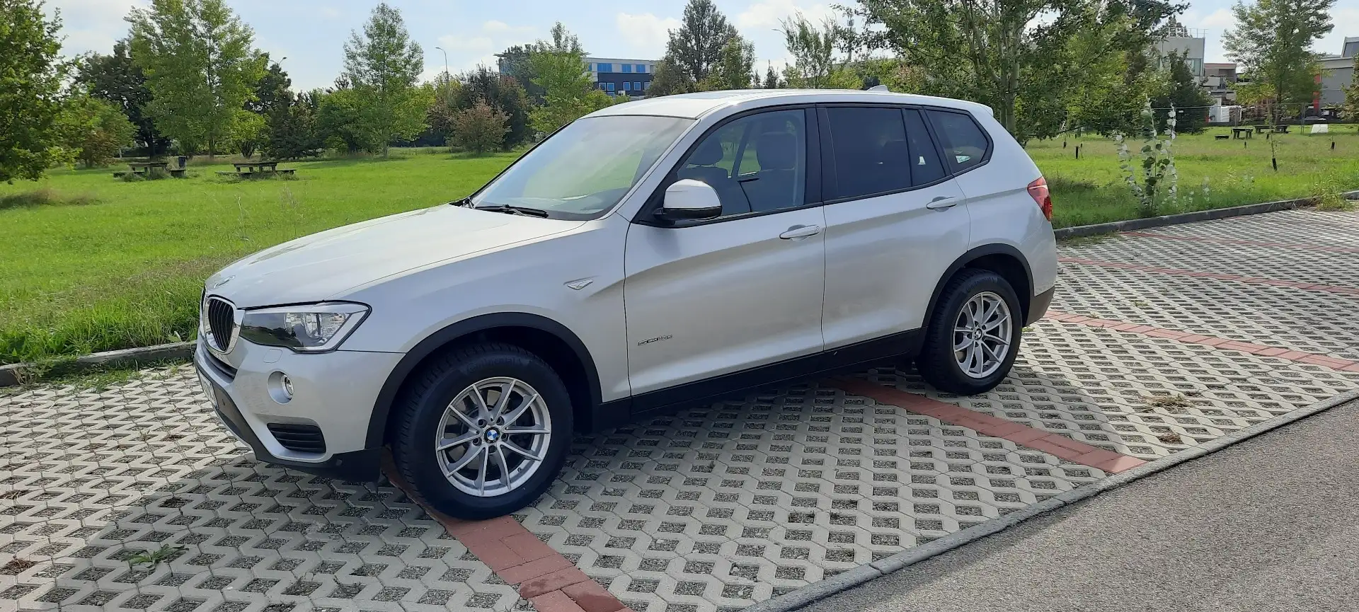 BMW X3 sdrive18d Business Advantage Grigio - 1