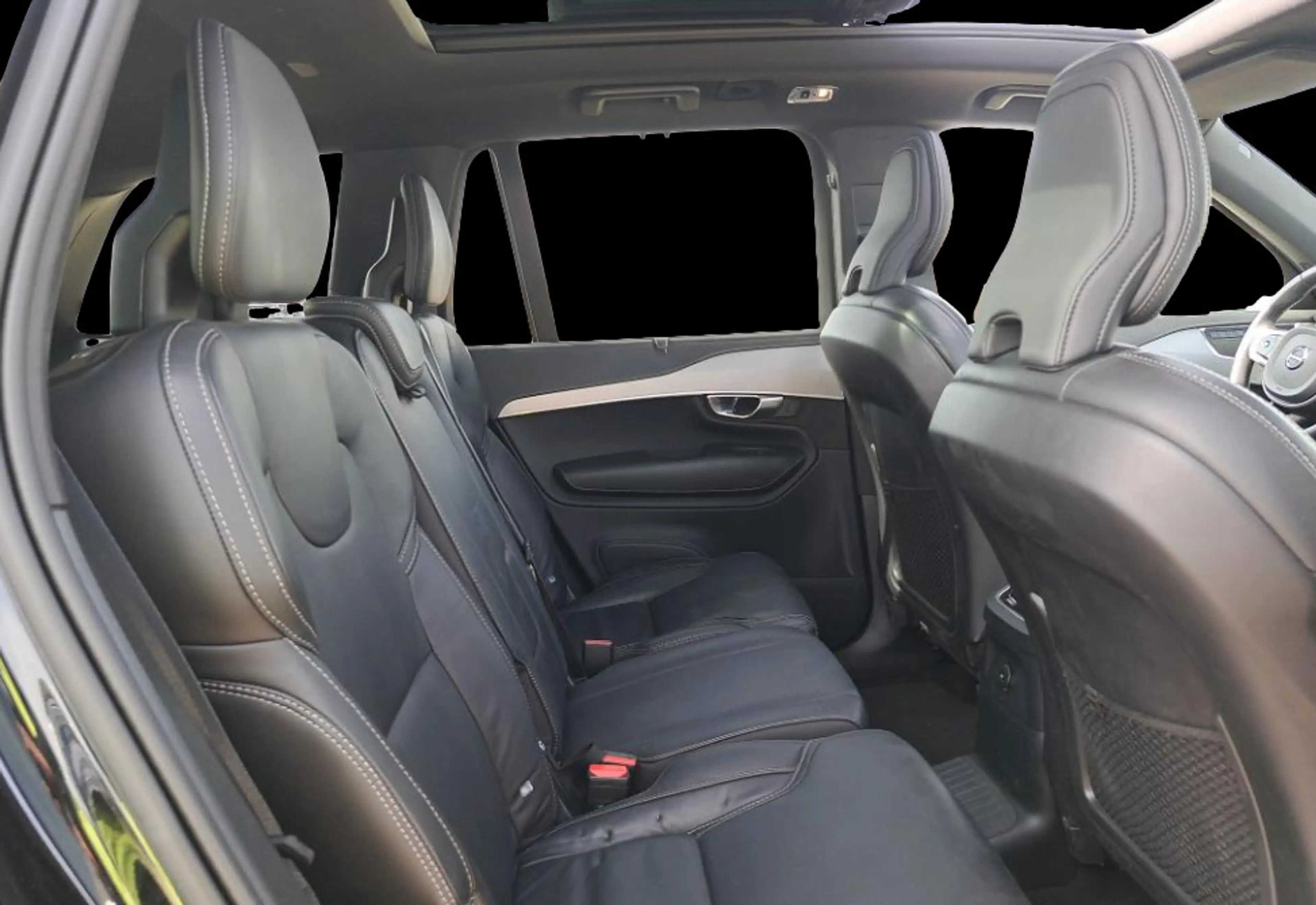 Volvo XC90 2.0 T8 Recharge AWD R-Design Luchtvering - Panoram — photo 13