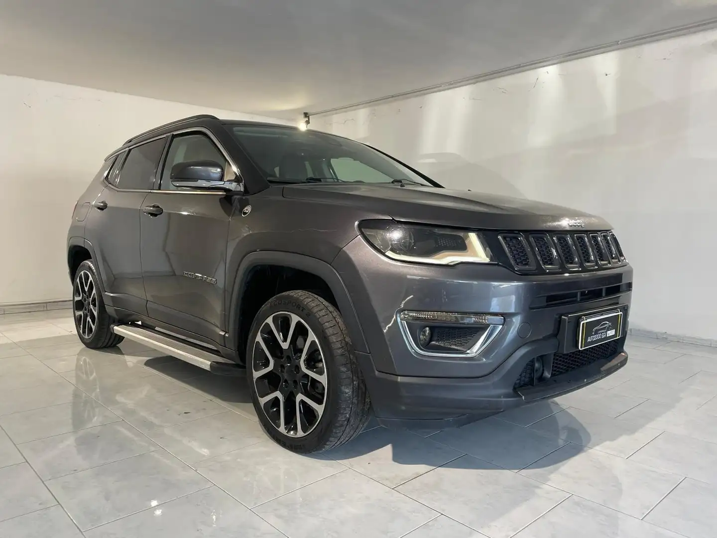 Jeep Compass 2.0 mjt OPENING EDITION 4WD 140cv AUTO IPER FULL Grigio - 1