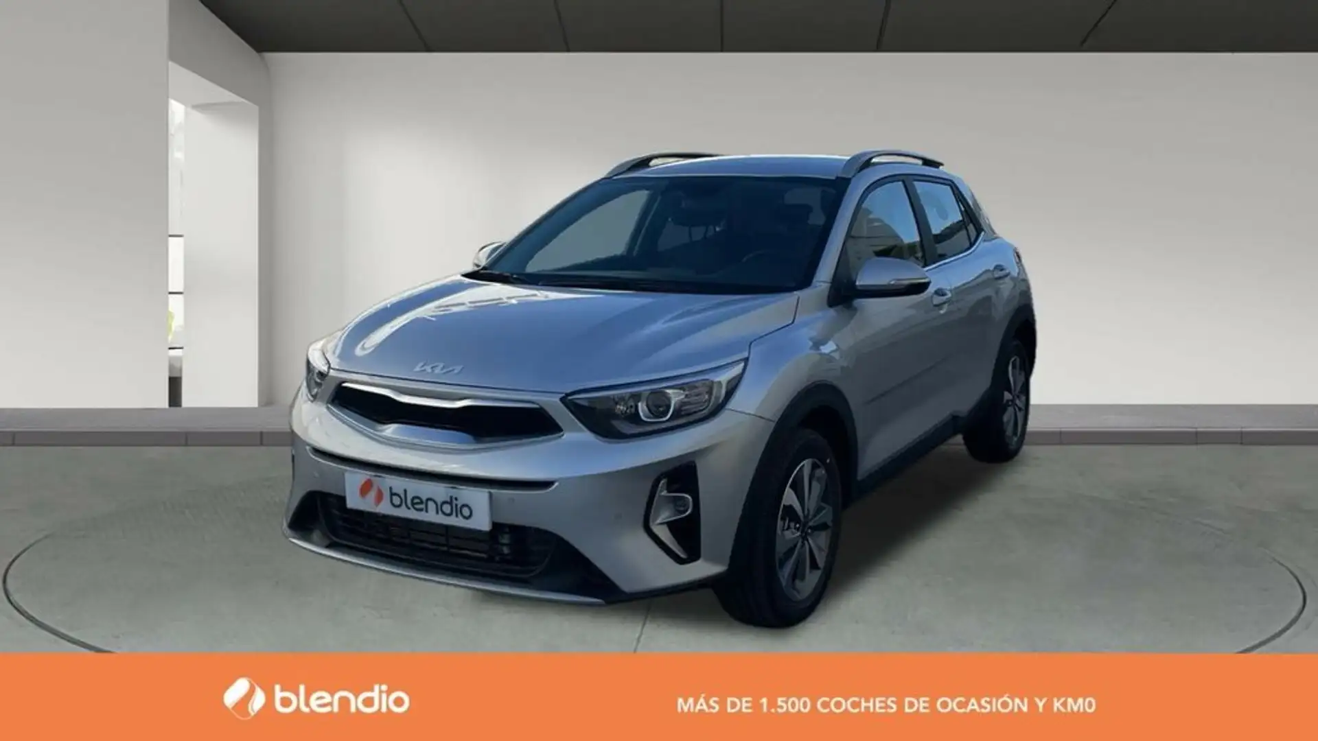 Kia Stonic 1.0 T-GDi MHEV Drive 100 Plateado - 1